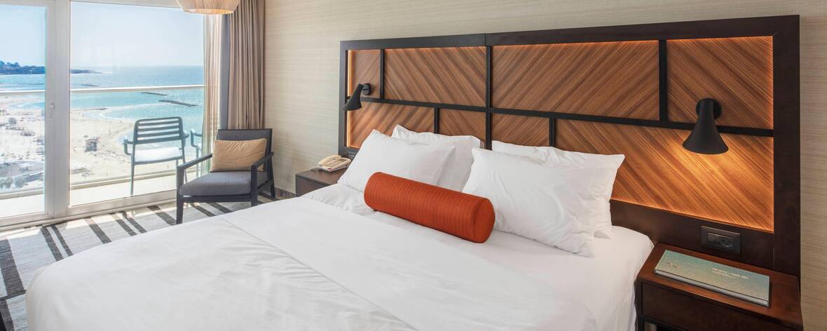 Renaissance Tel Aviv Hotel