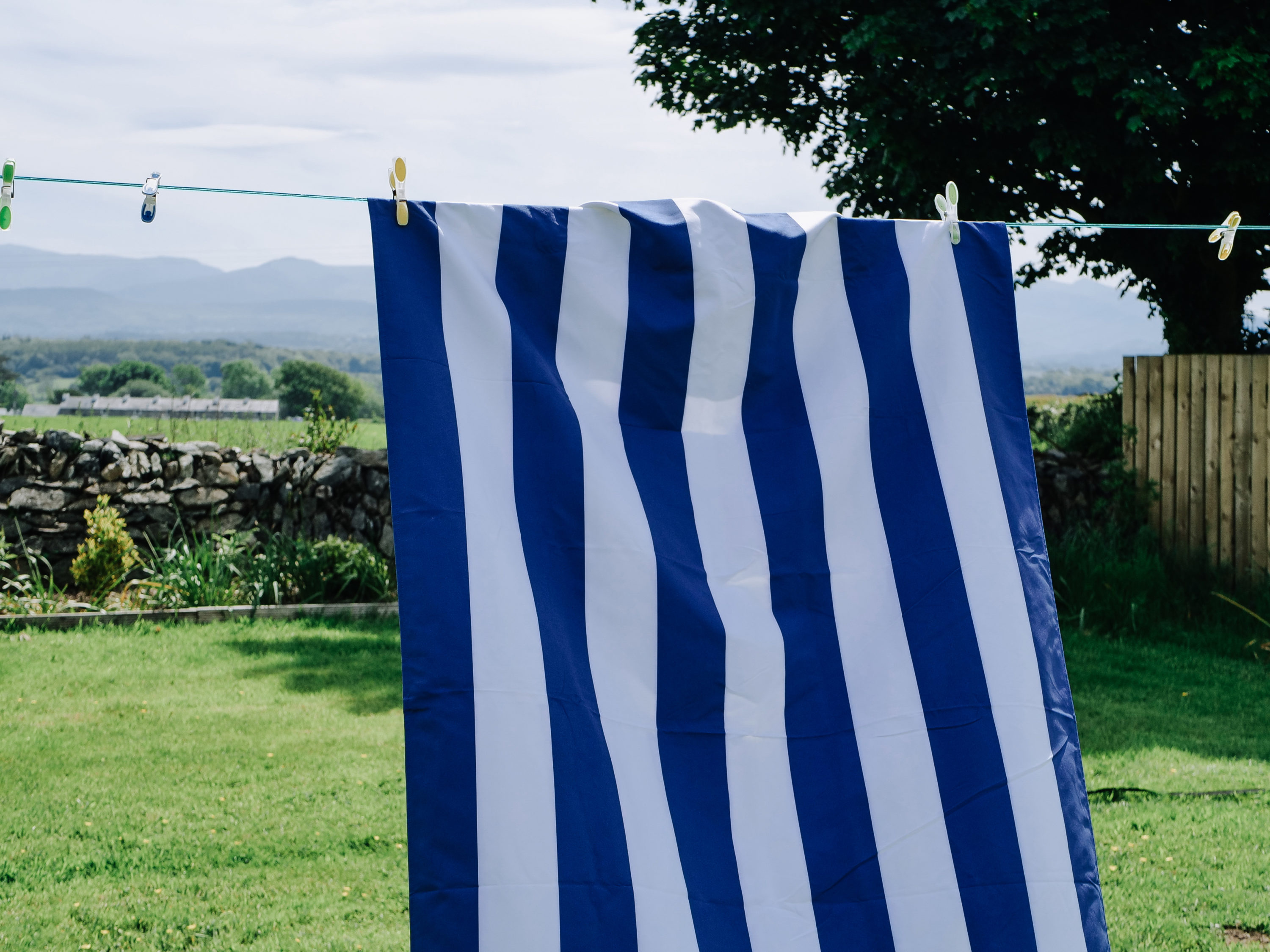 Beach towel drying