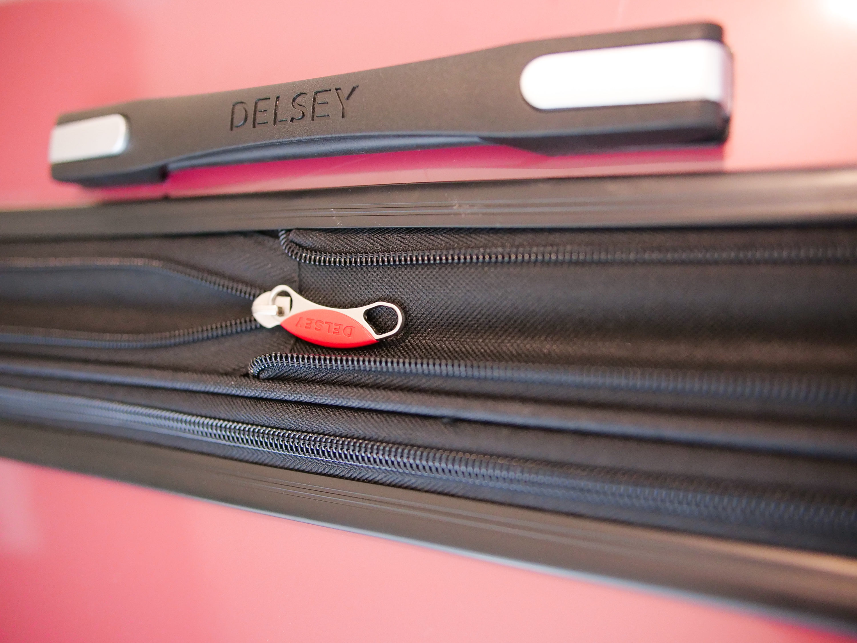 Delsey Compression System 1