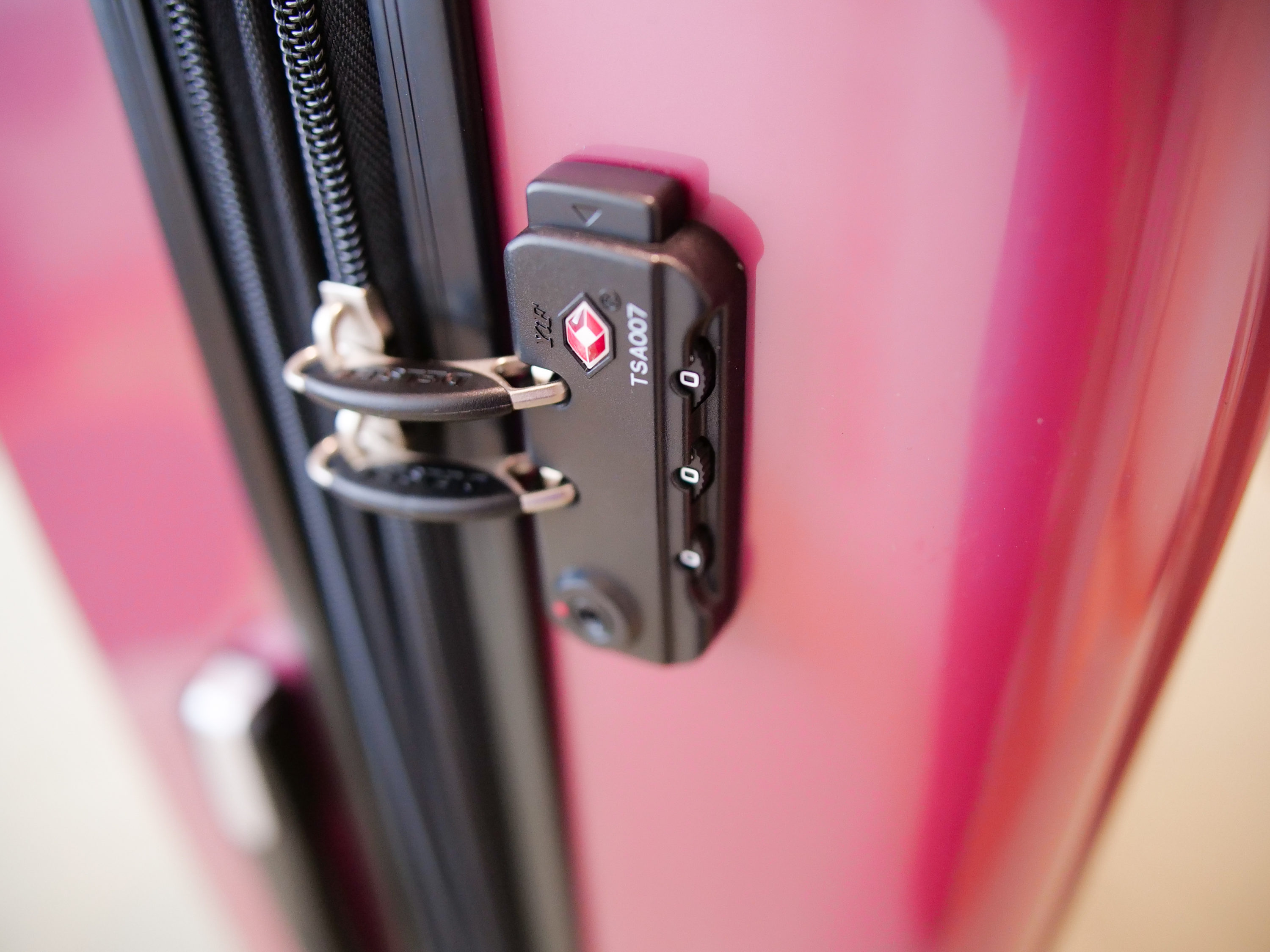 Delsey TSA Lock