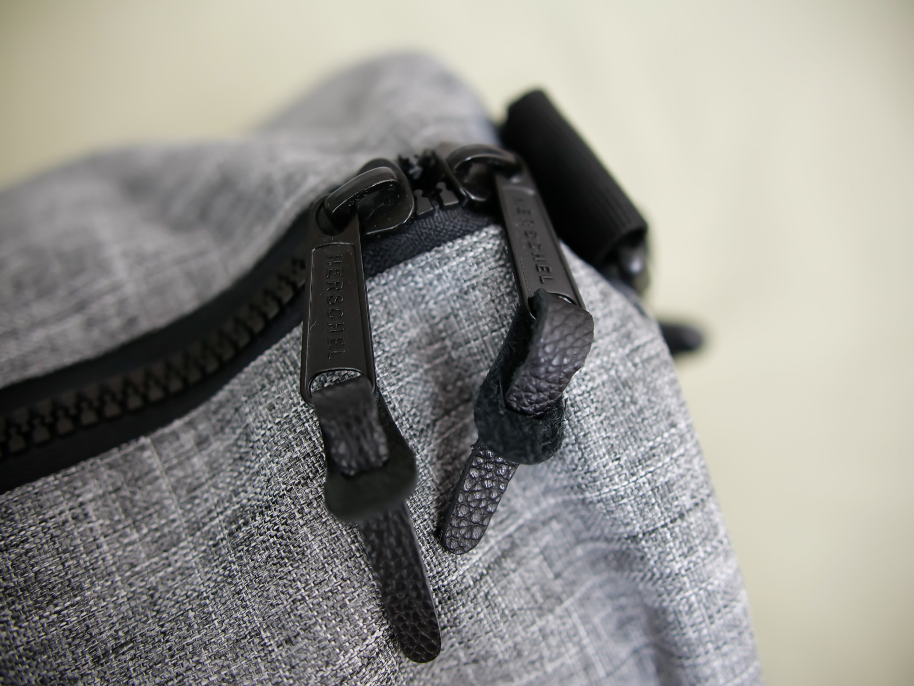 Herschel zippers