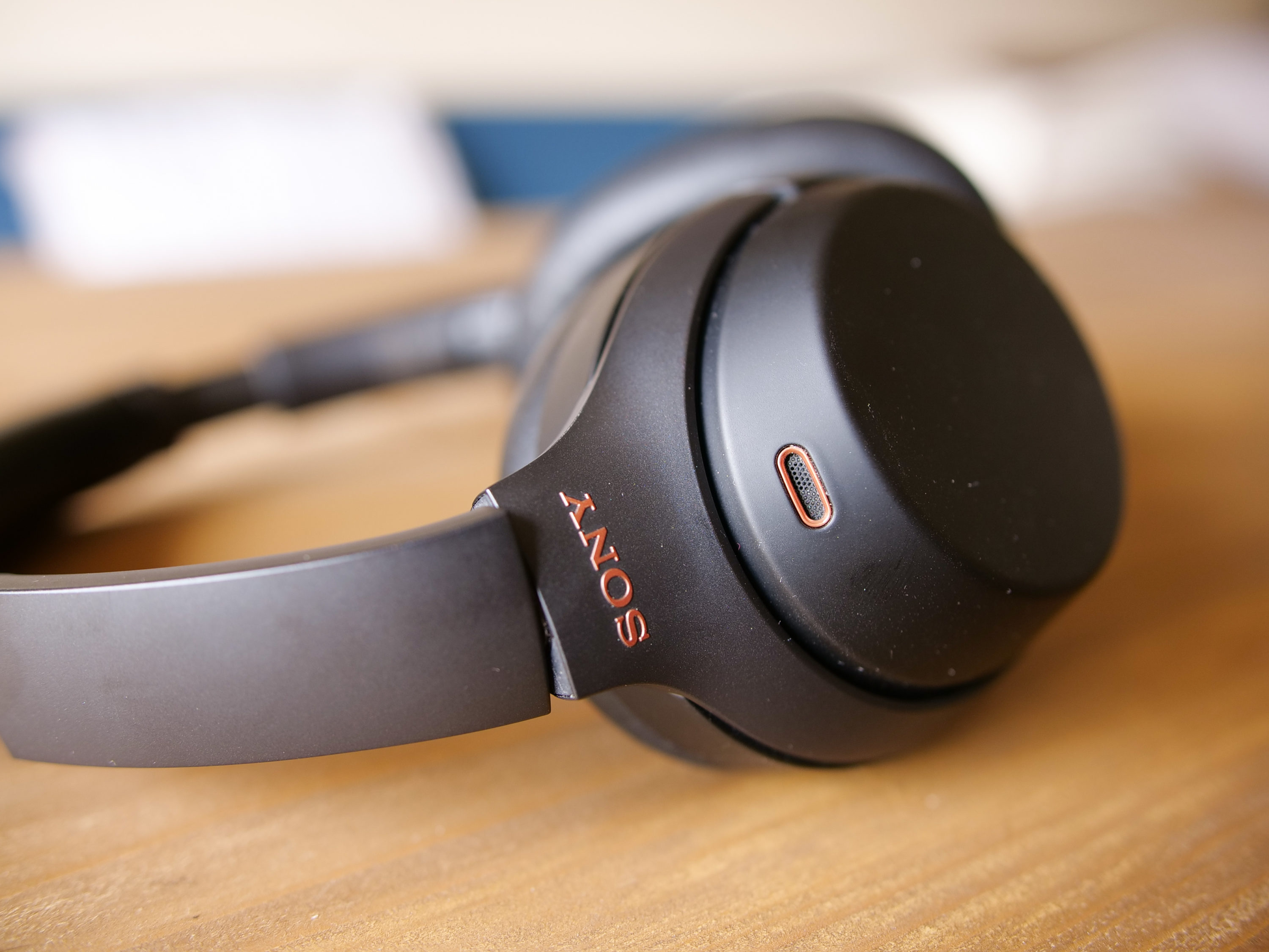 Noise Canceling Headphones Microphone