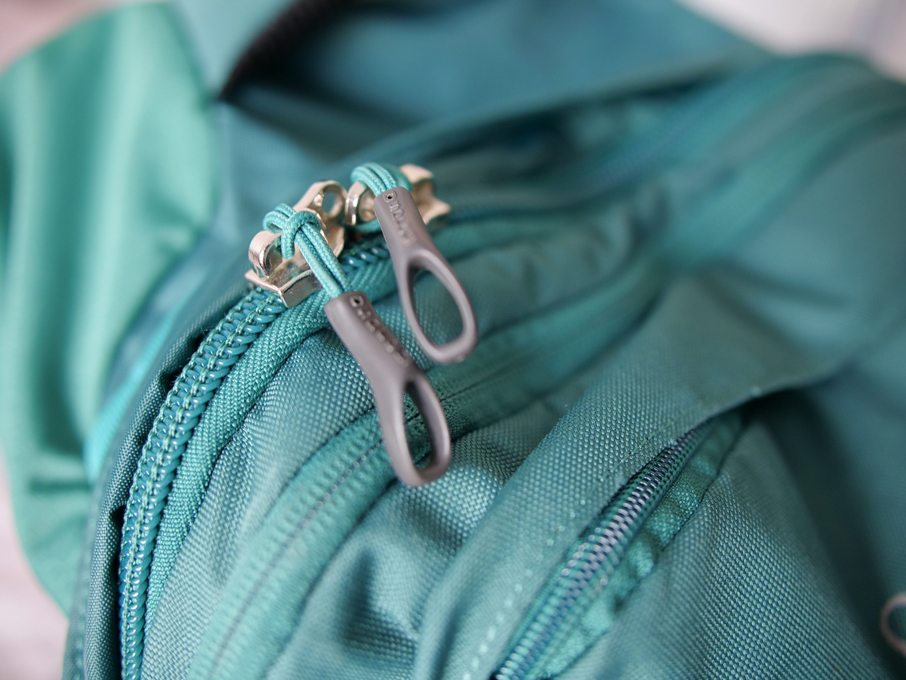 Osprey zippers