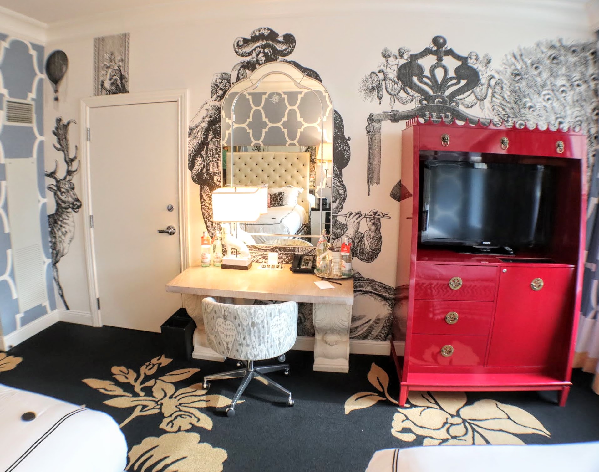 Kimpton Hotel Monaco Philadelphia King Parkview Room