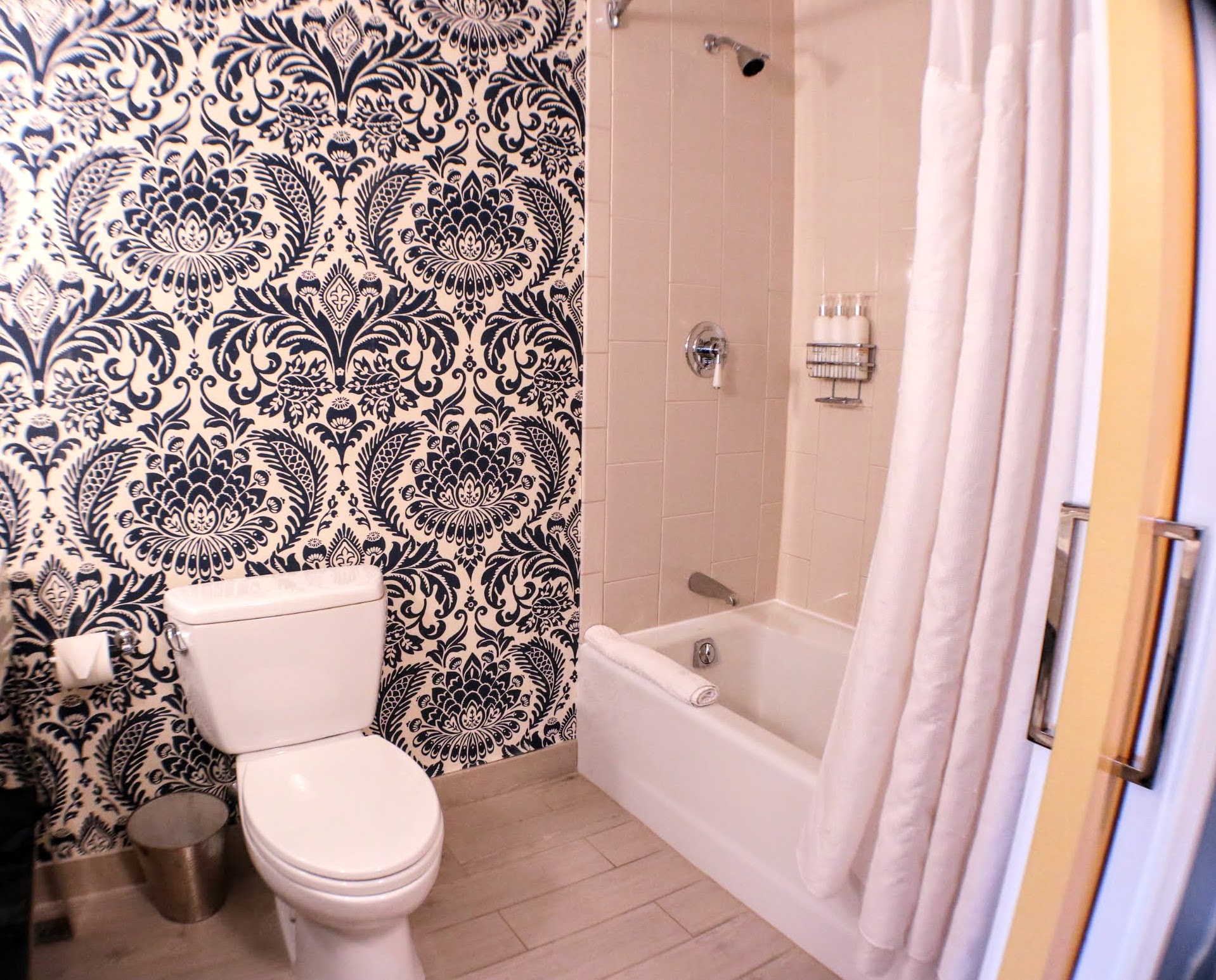 Kimpton Hotel Monaco Philadelphia bathroom shower