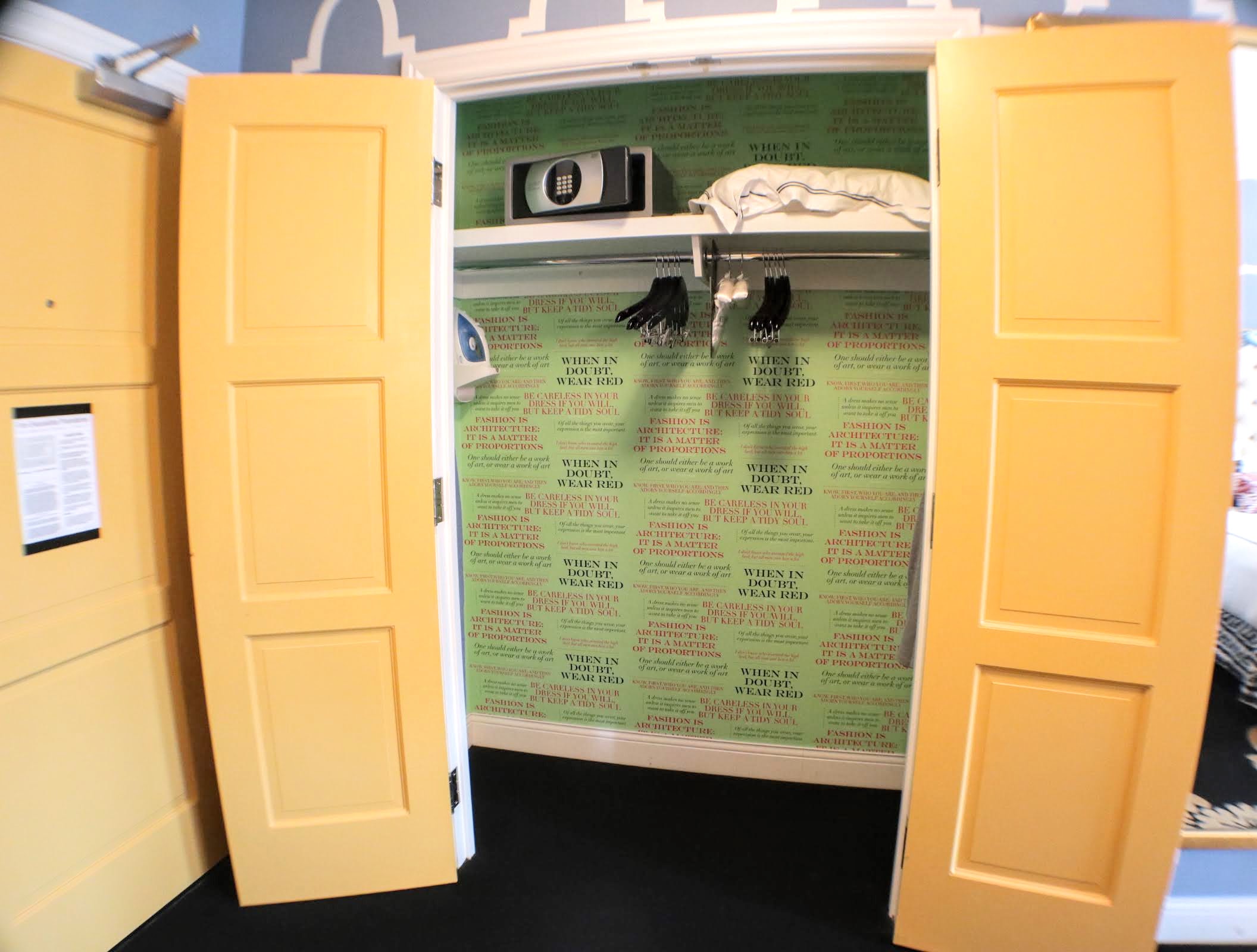 Kimpton Hotel Monaco Philadelphia closet