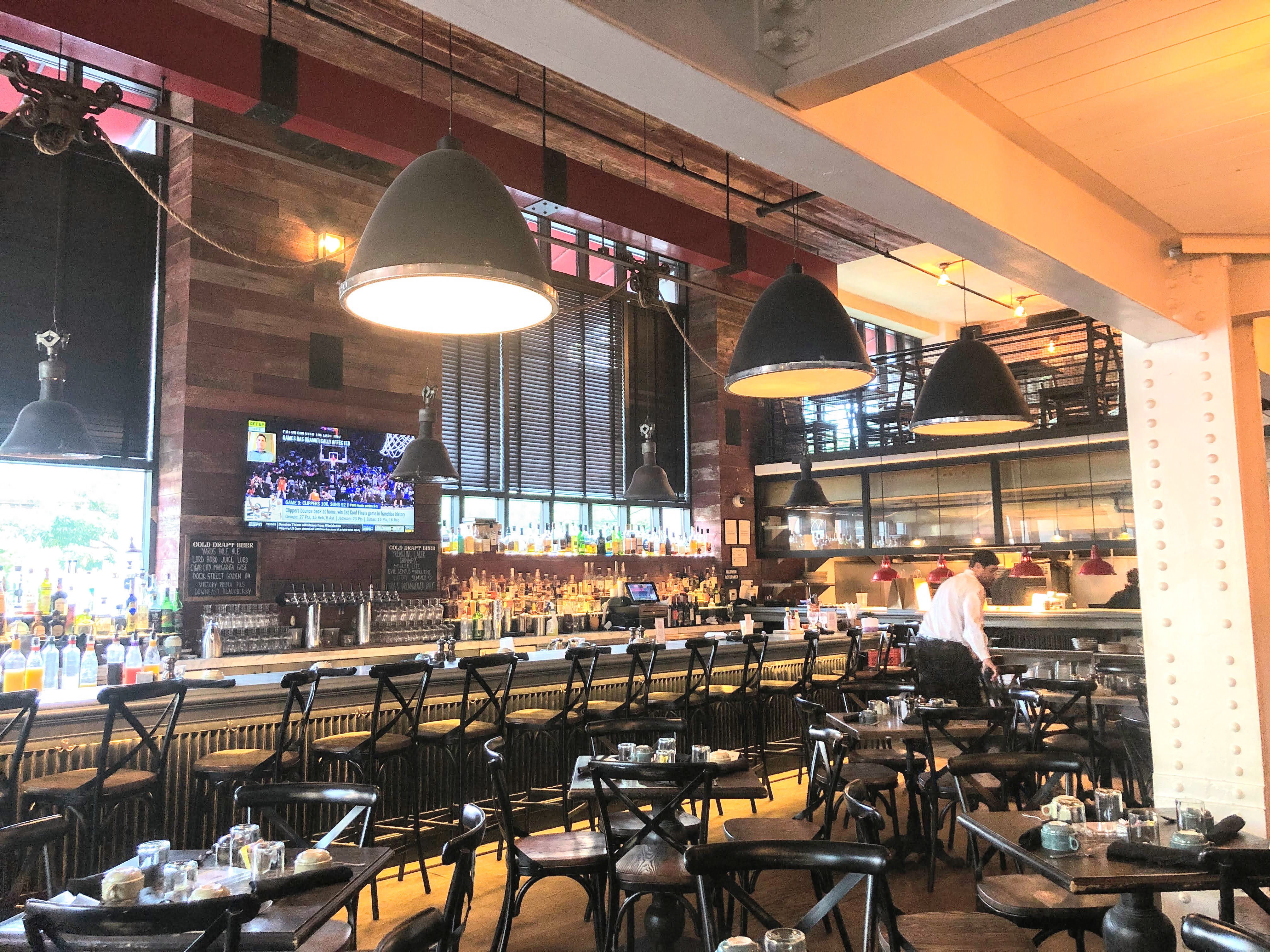 Red Owl Tavern at Kimpton Hotel Monaco Philadelphia