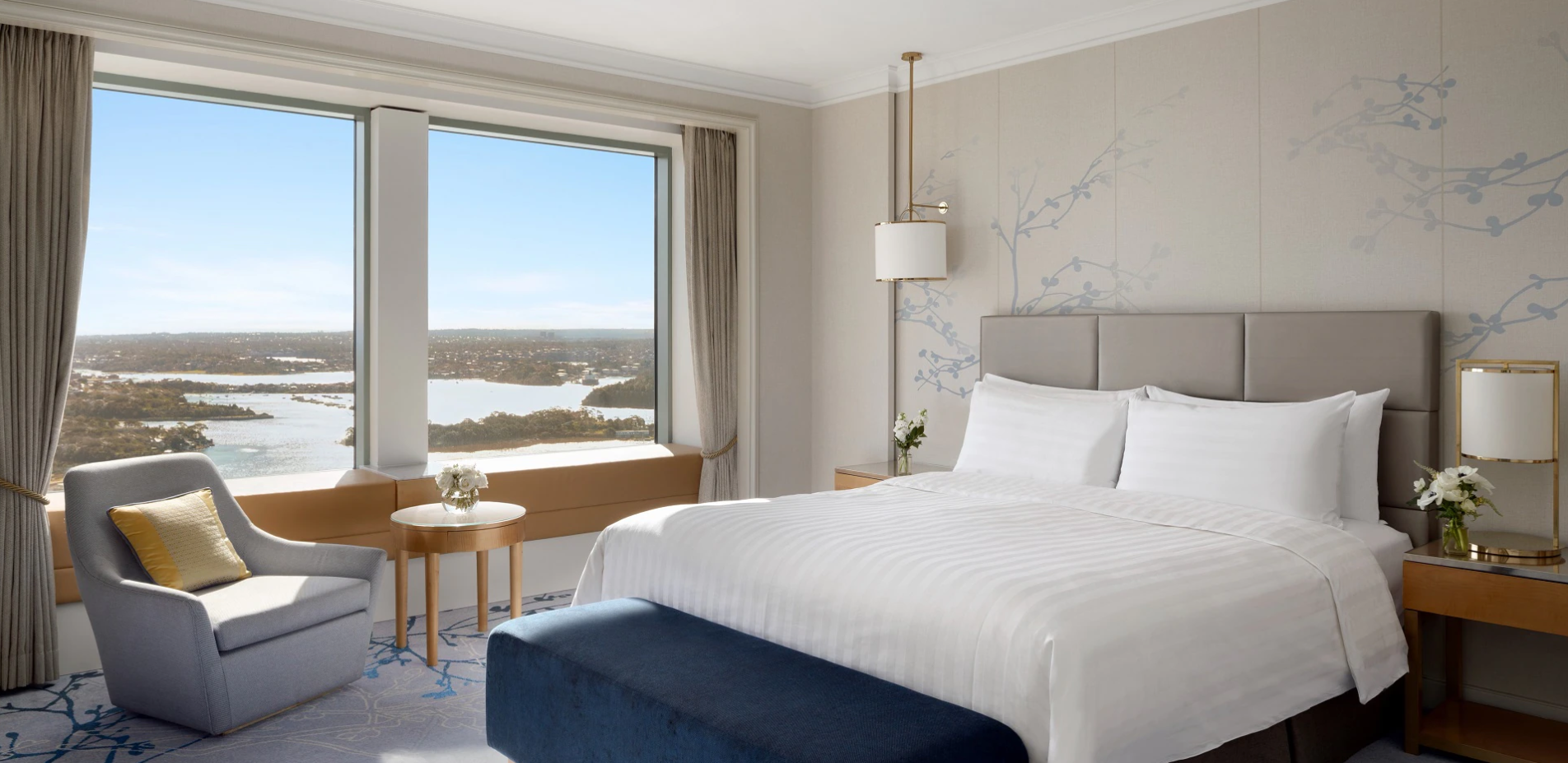 Shangri-La Sydney Shangri-La Sydney