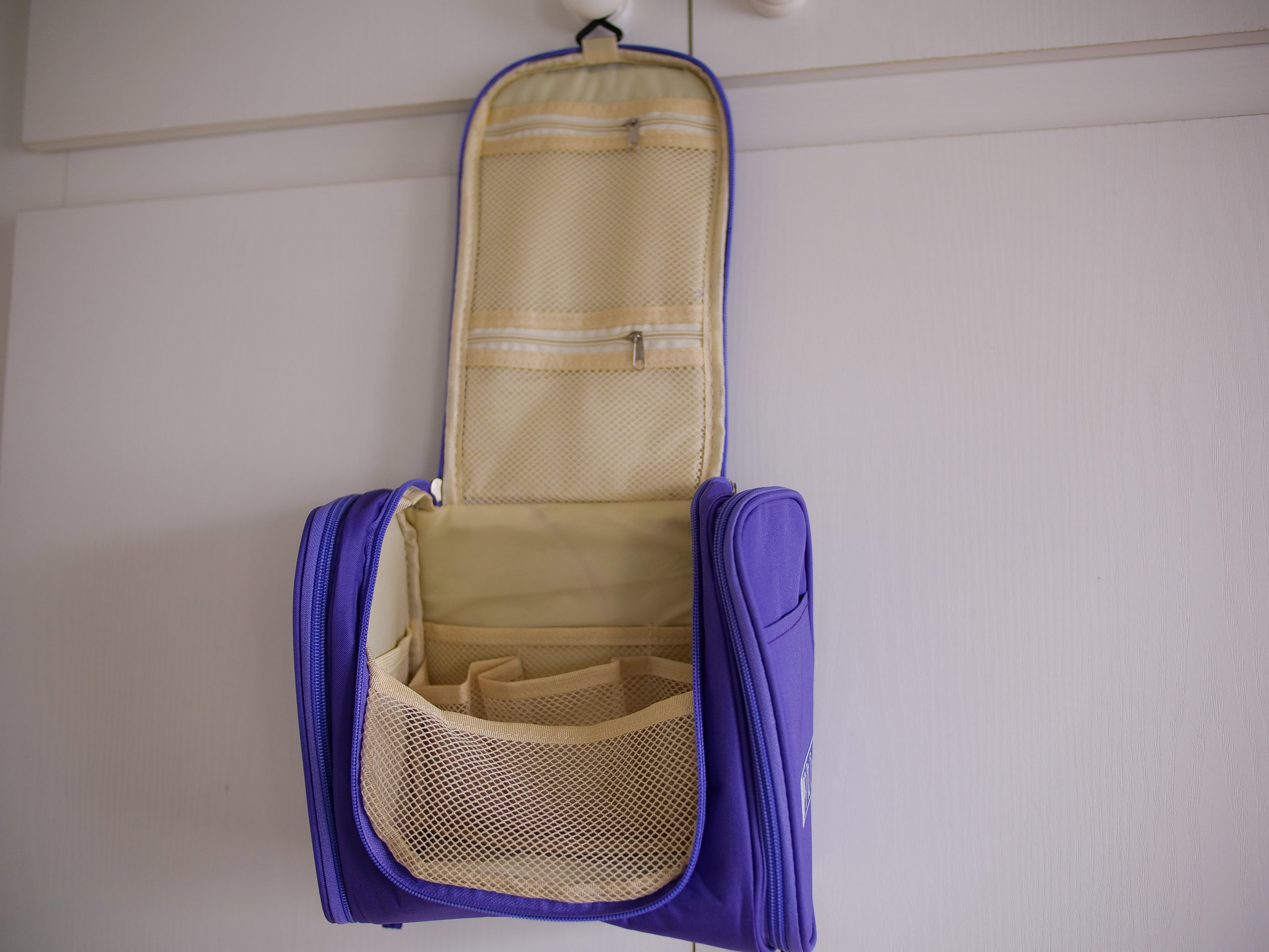 Toiletry Bag Hanging