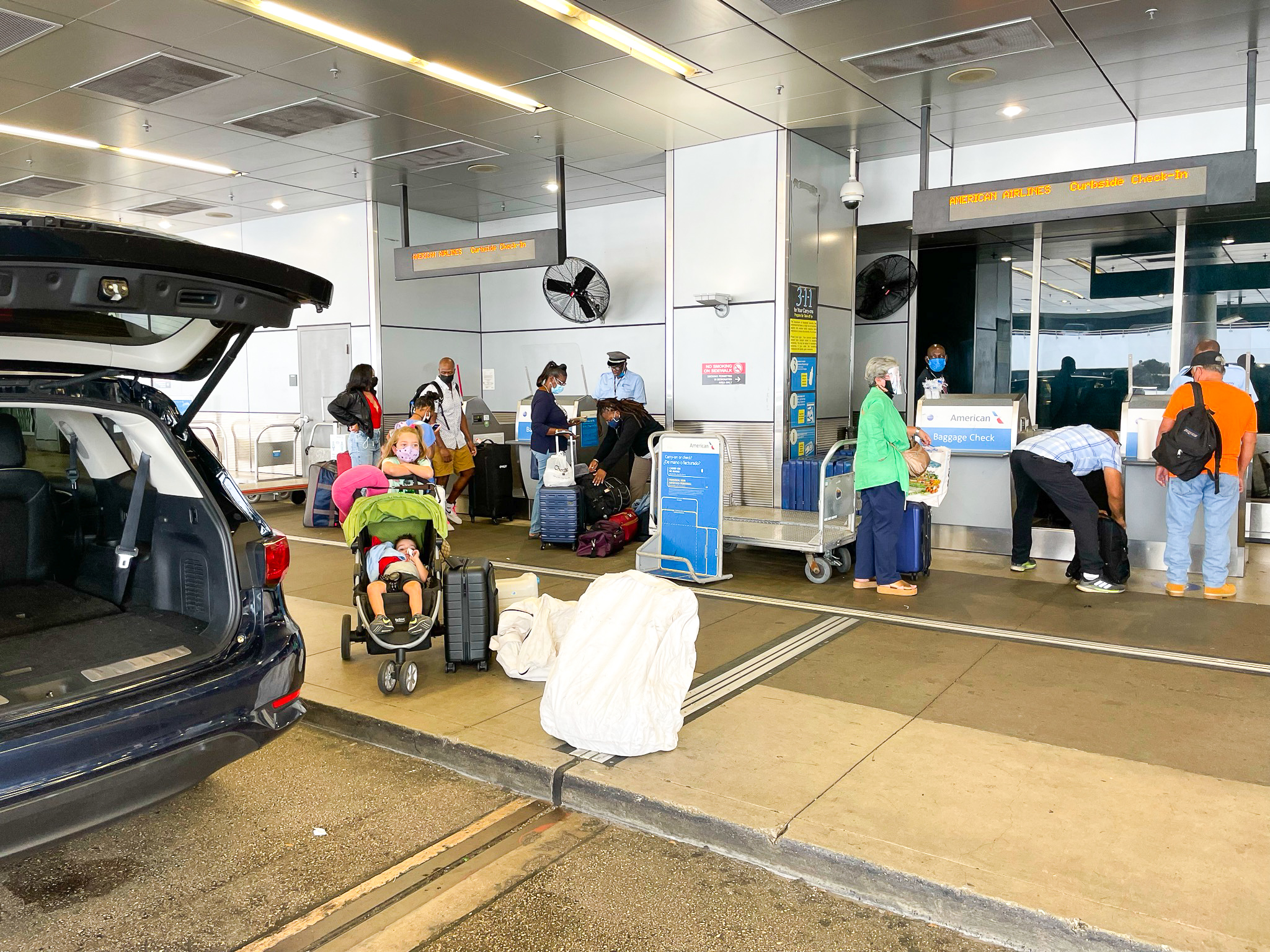 American Airlines First Flagship Business Class Miami to Boston curbside checkin