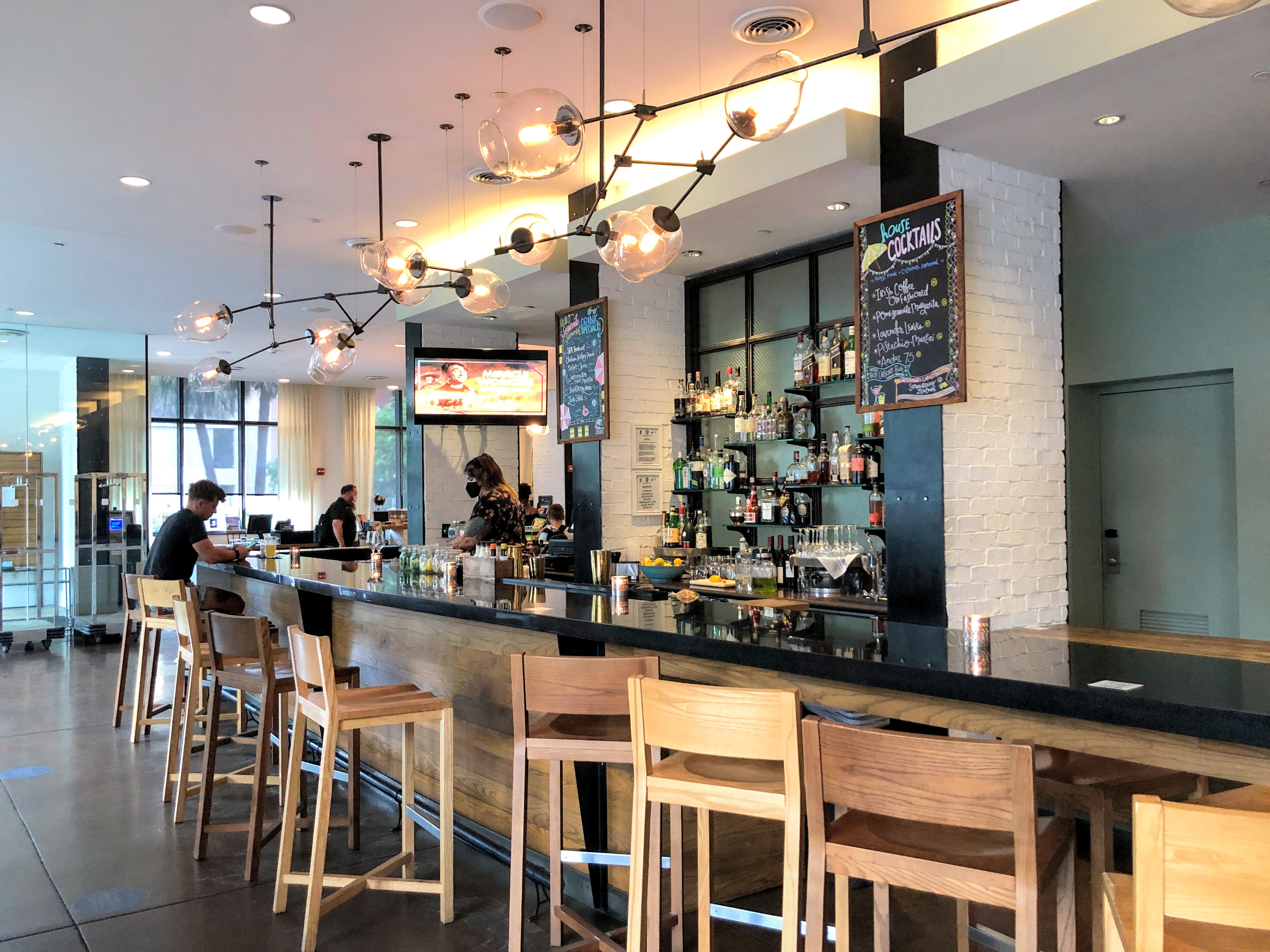 lobby bar at Andaz Savannah
