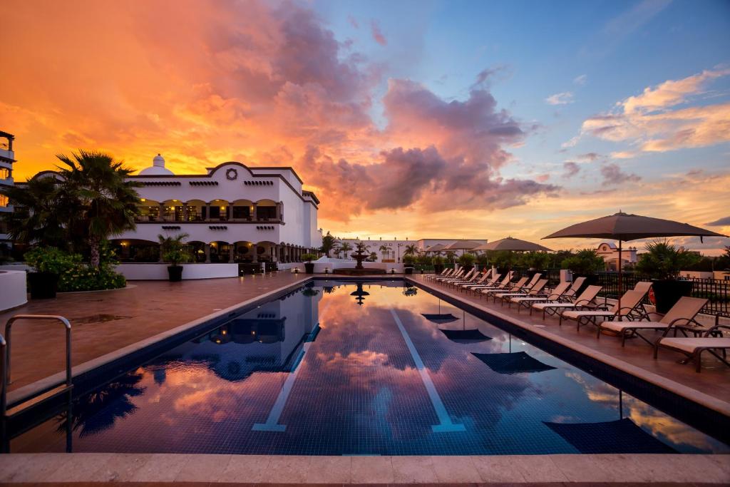 Grand Residences Riviera Cancun