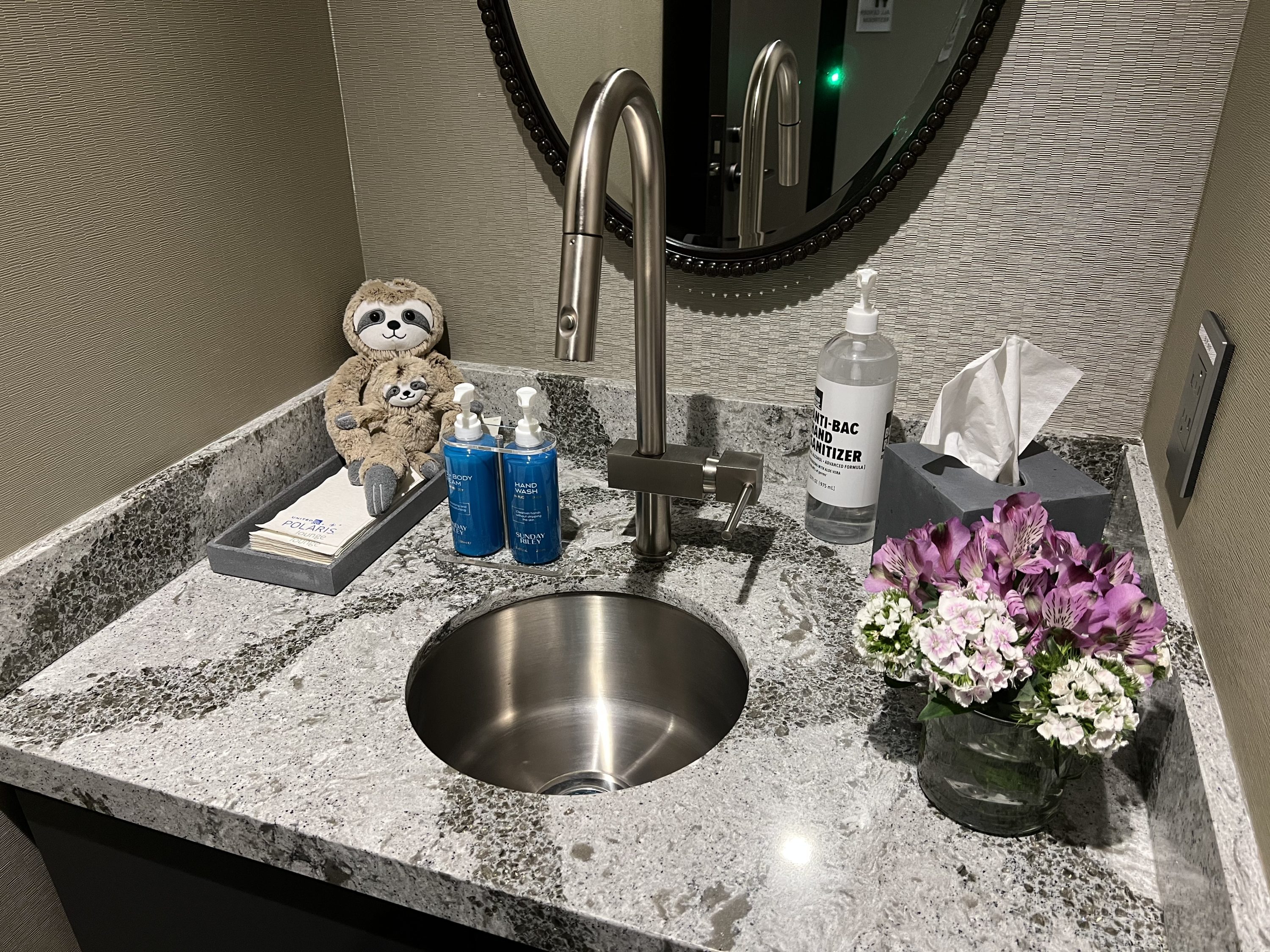 IAD Polaris Bathroom Sink