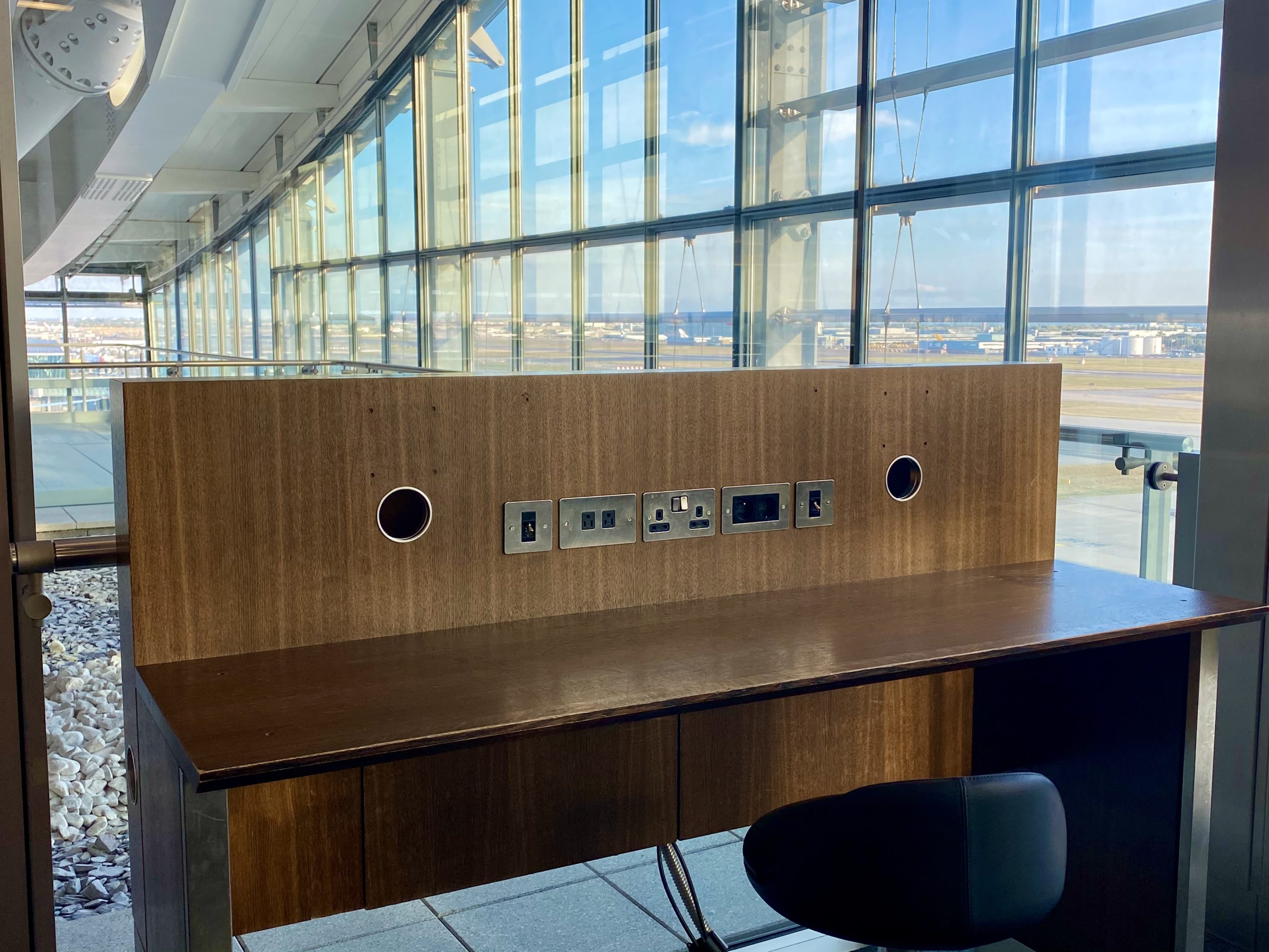 British Airways Galleries South Lounge seating