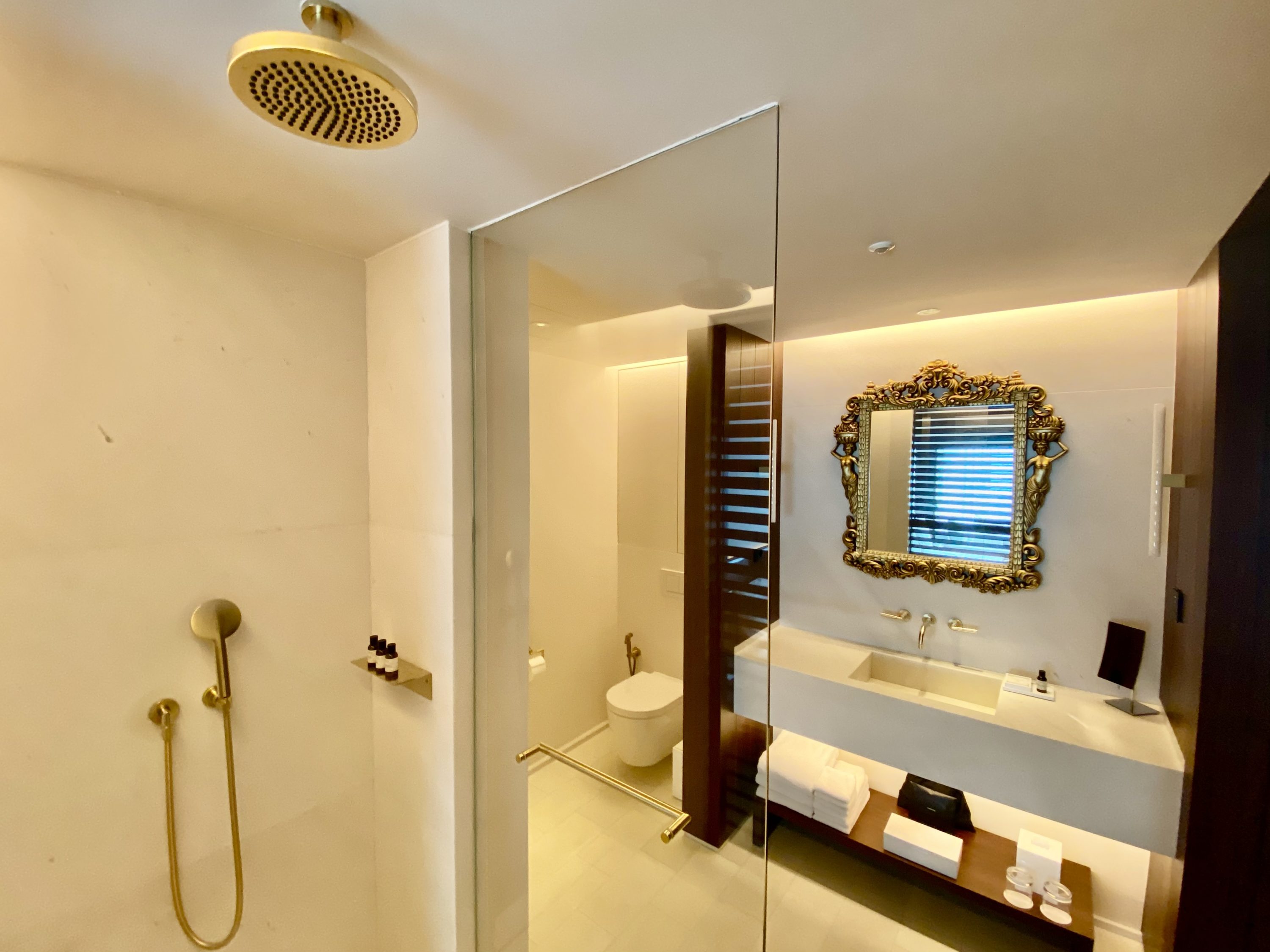 The Barcelona EDITION Deluxe Room bathroom