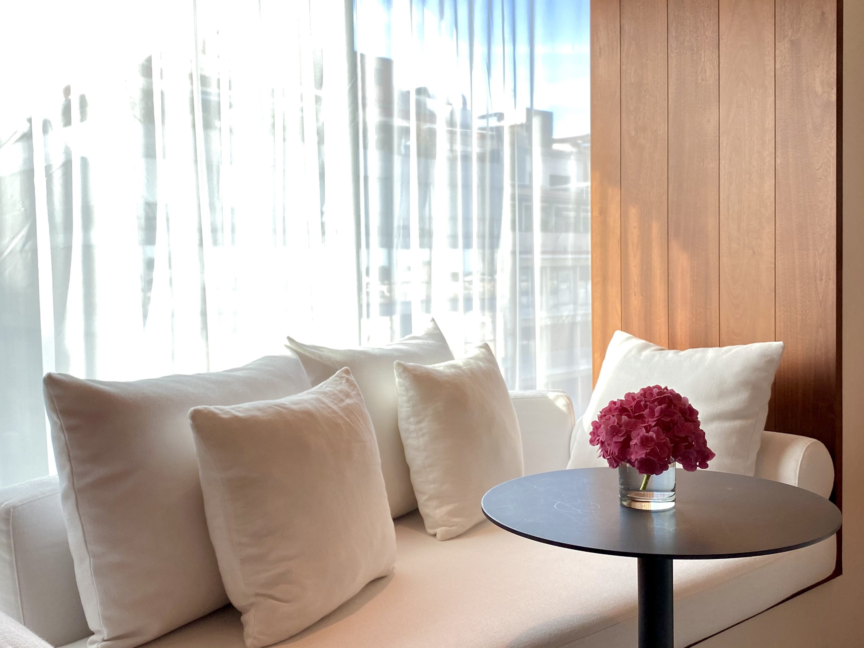 The Barcelona EDITION Deluxe Room 805 