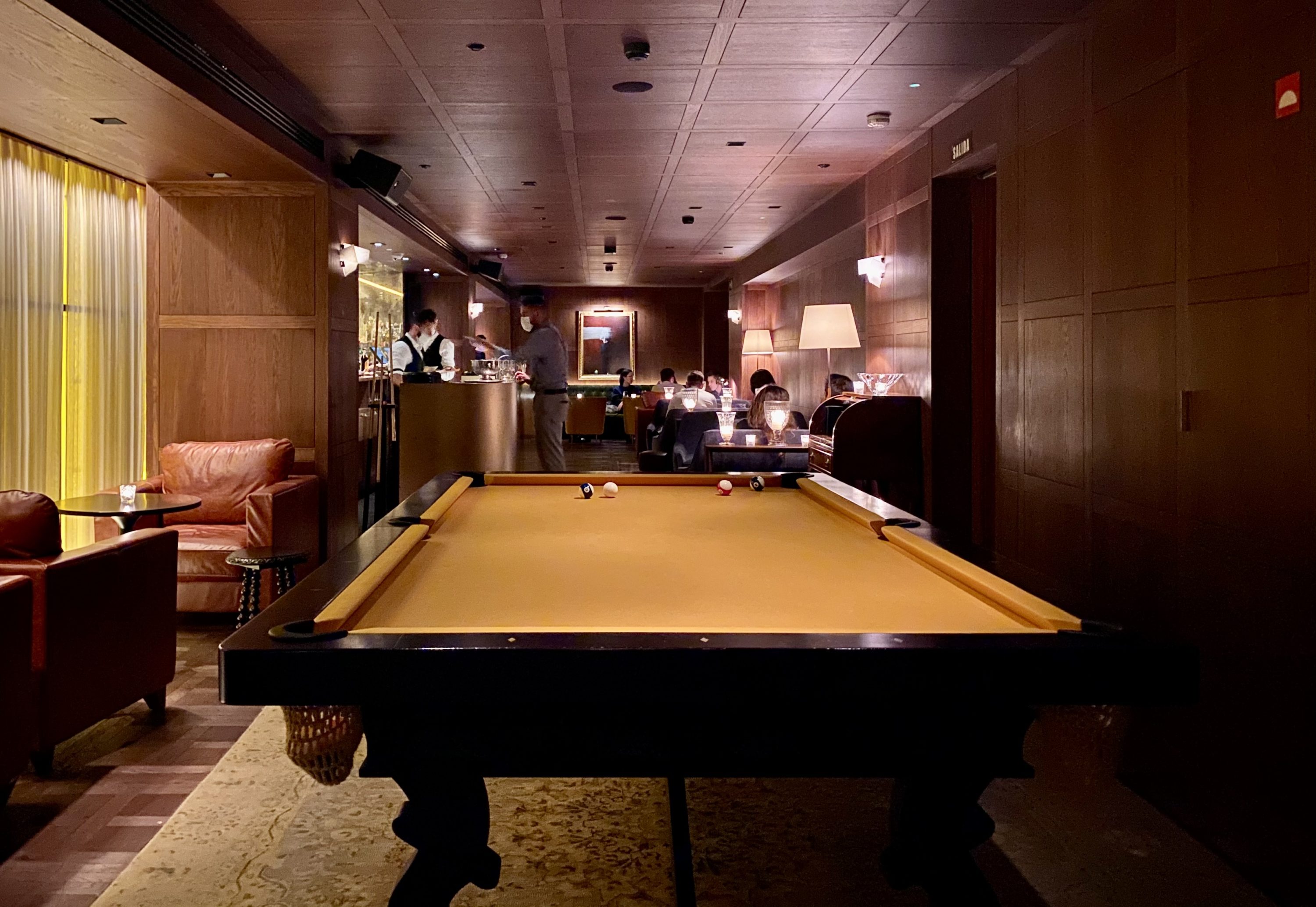 The Barcelona EDITION Punch Room