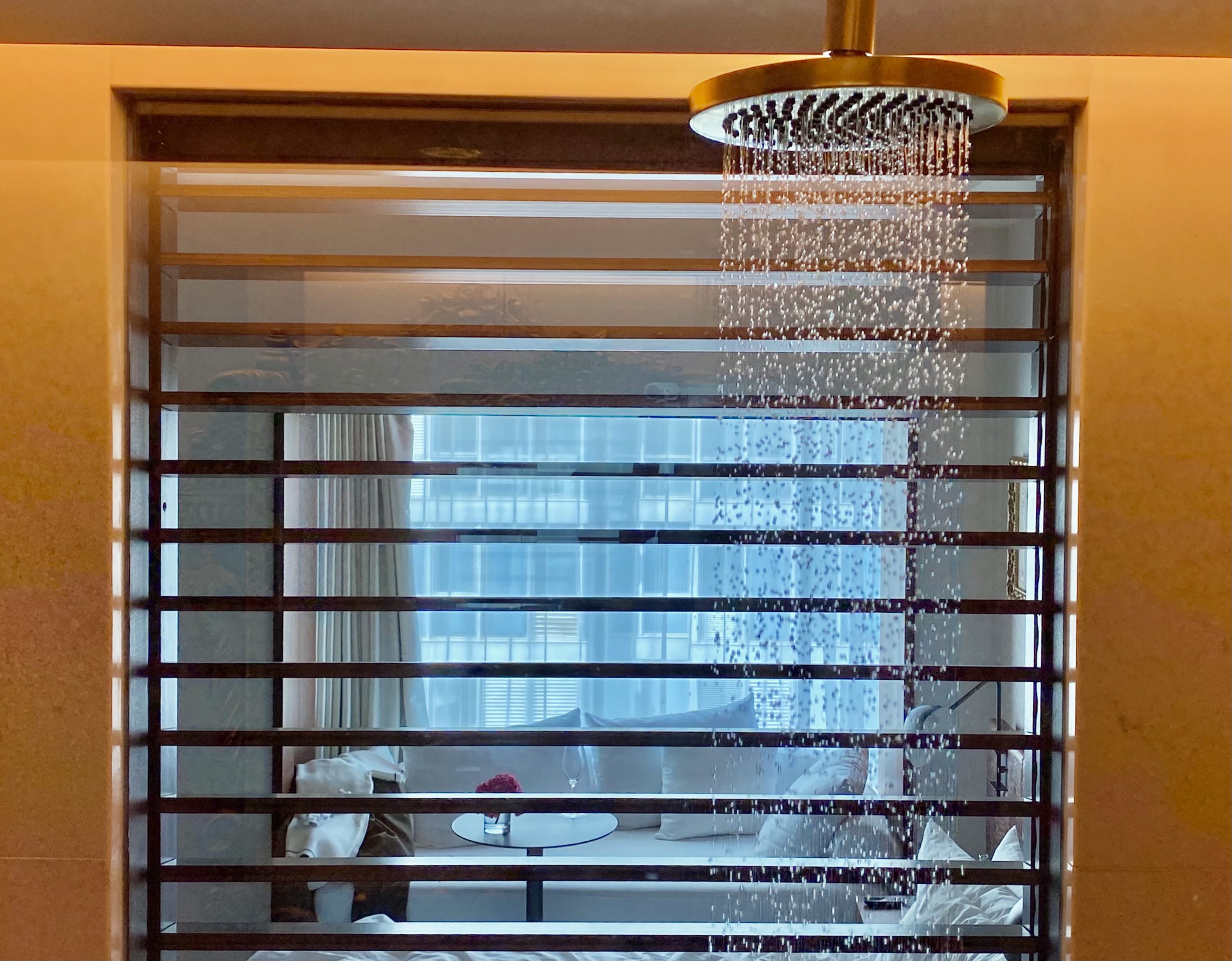The Barcelona EDITION Deluxe Room 805 bathroom