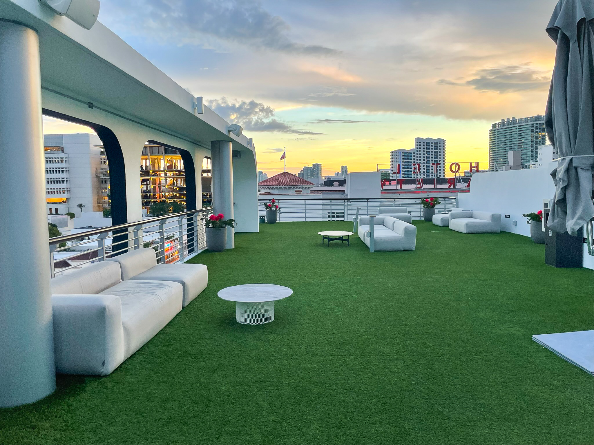 Kimpton Palomar South Beach rooftop