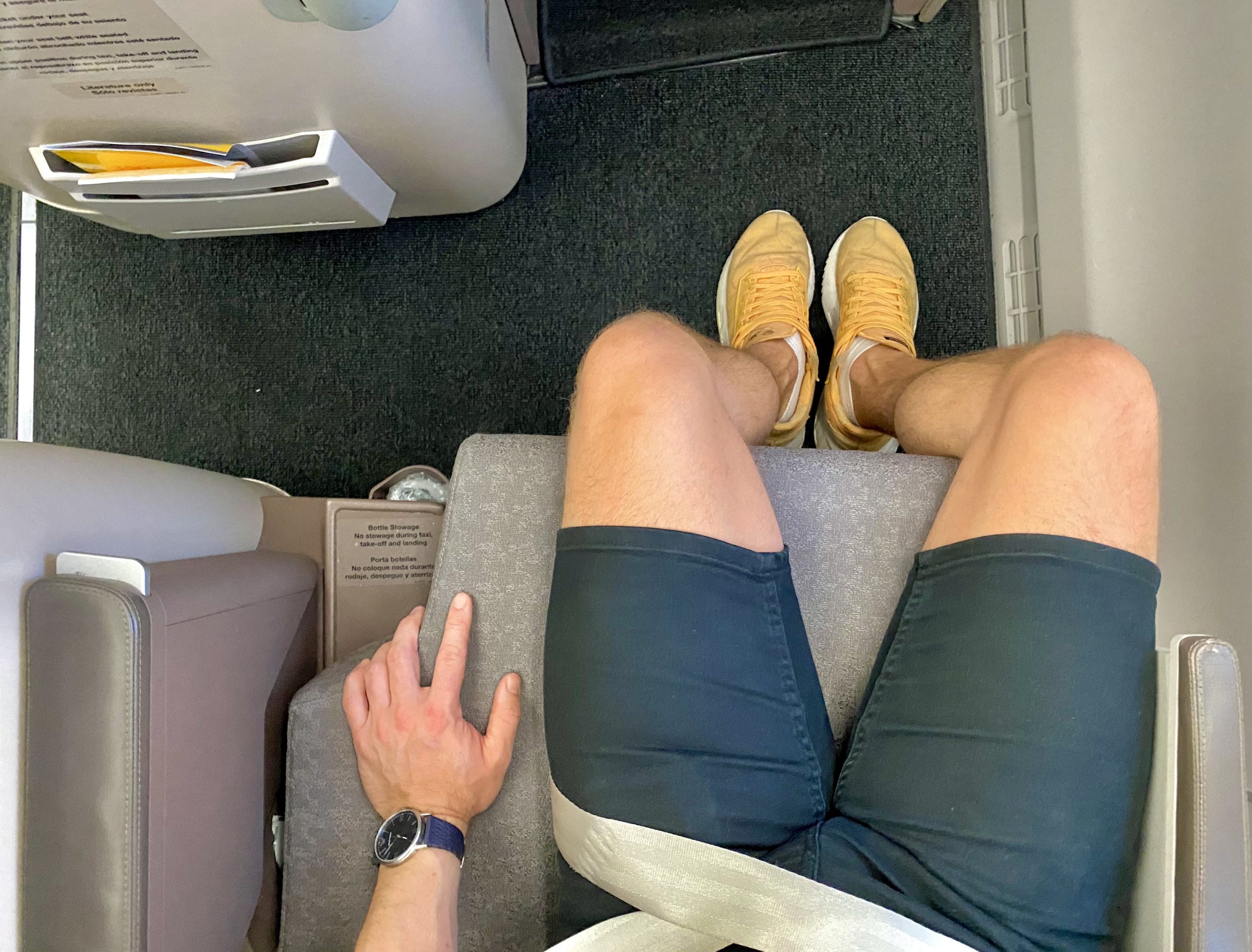 Iberia A350 business class width of seat