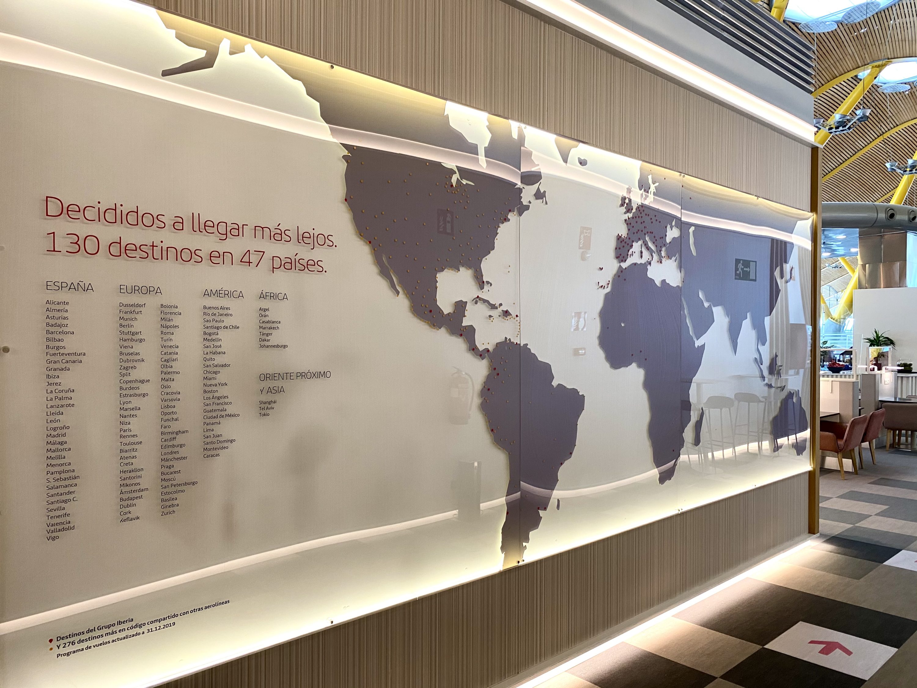 Iberia Sala VIP Dali Madrid destination map