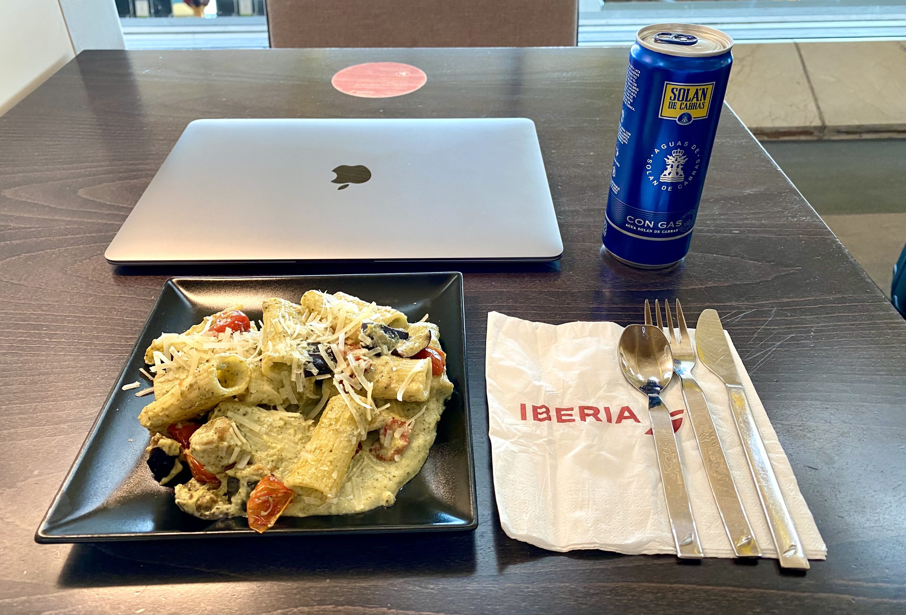 Iberia Sala VIP Dali Madrid pasta and sparkling water