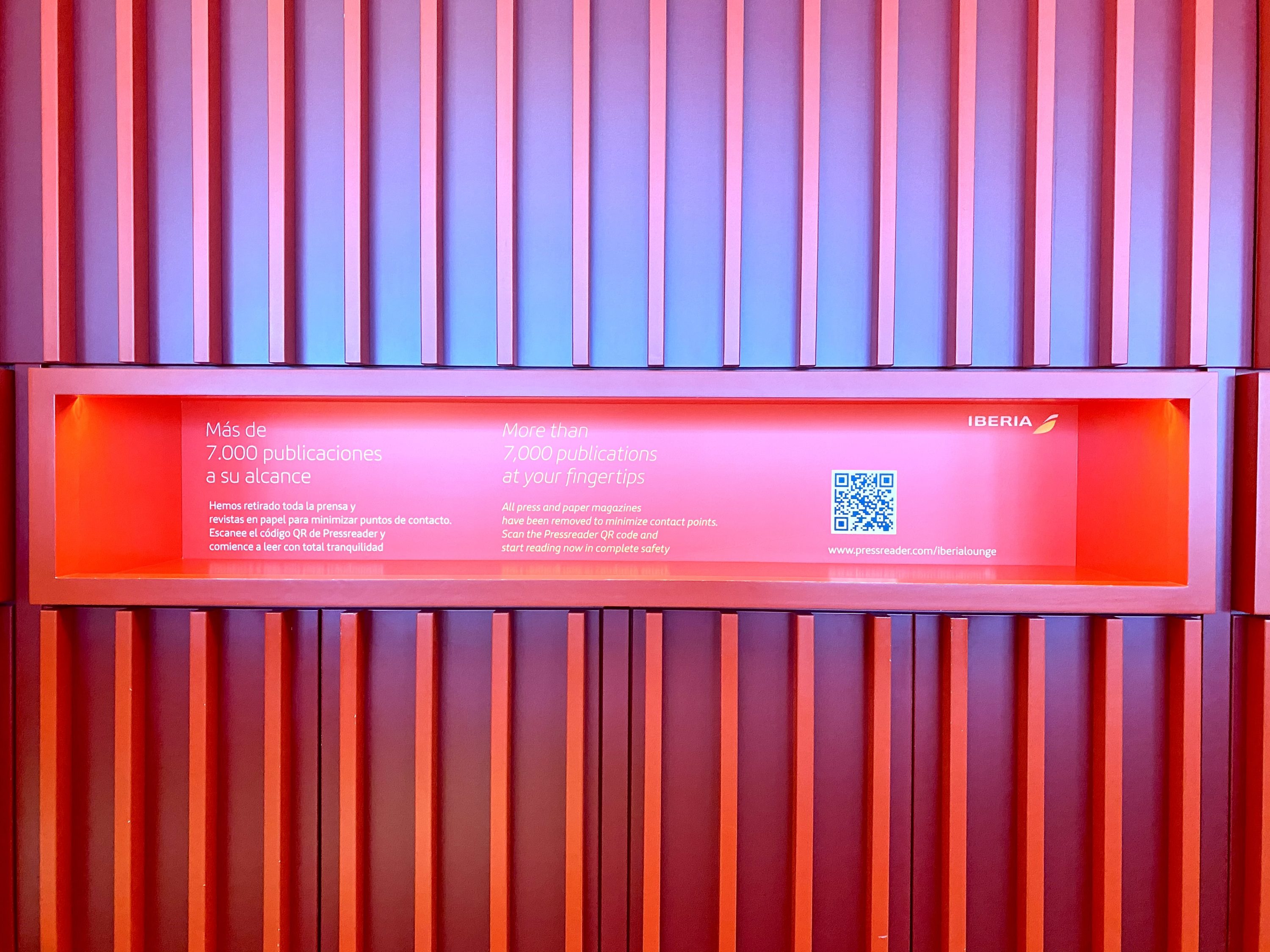 Iberia Sala VIP Dali Madrid reading material info