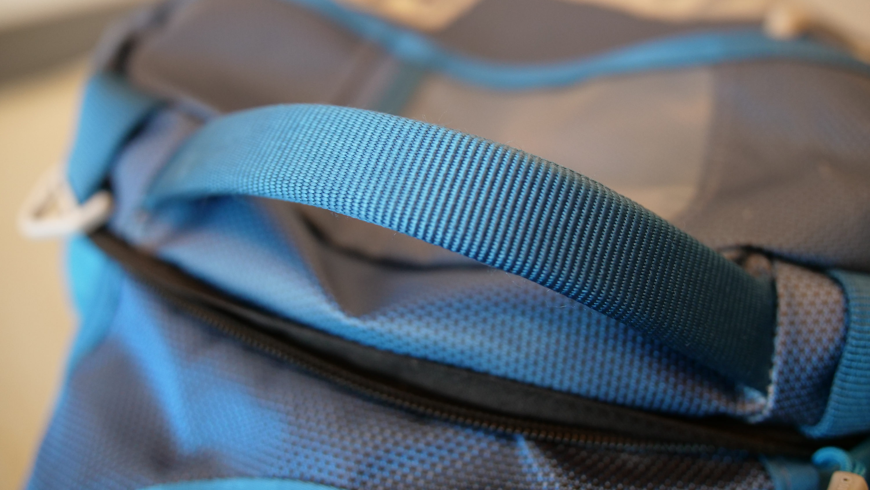 Duffel bag handle