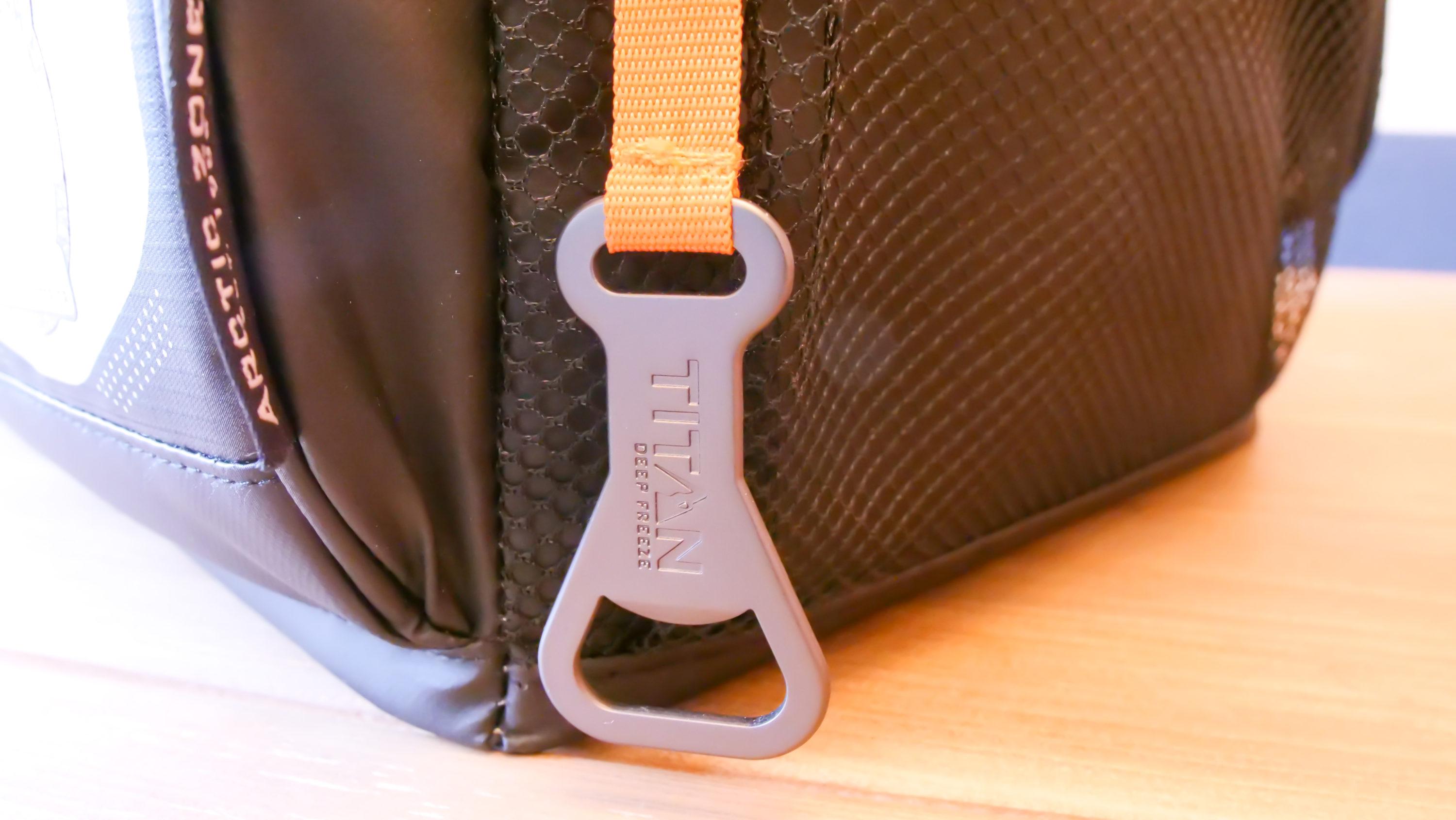 Travel Cooler Features