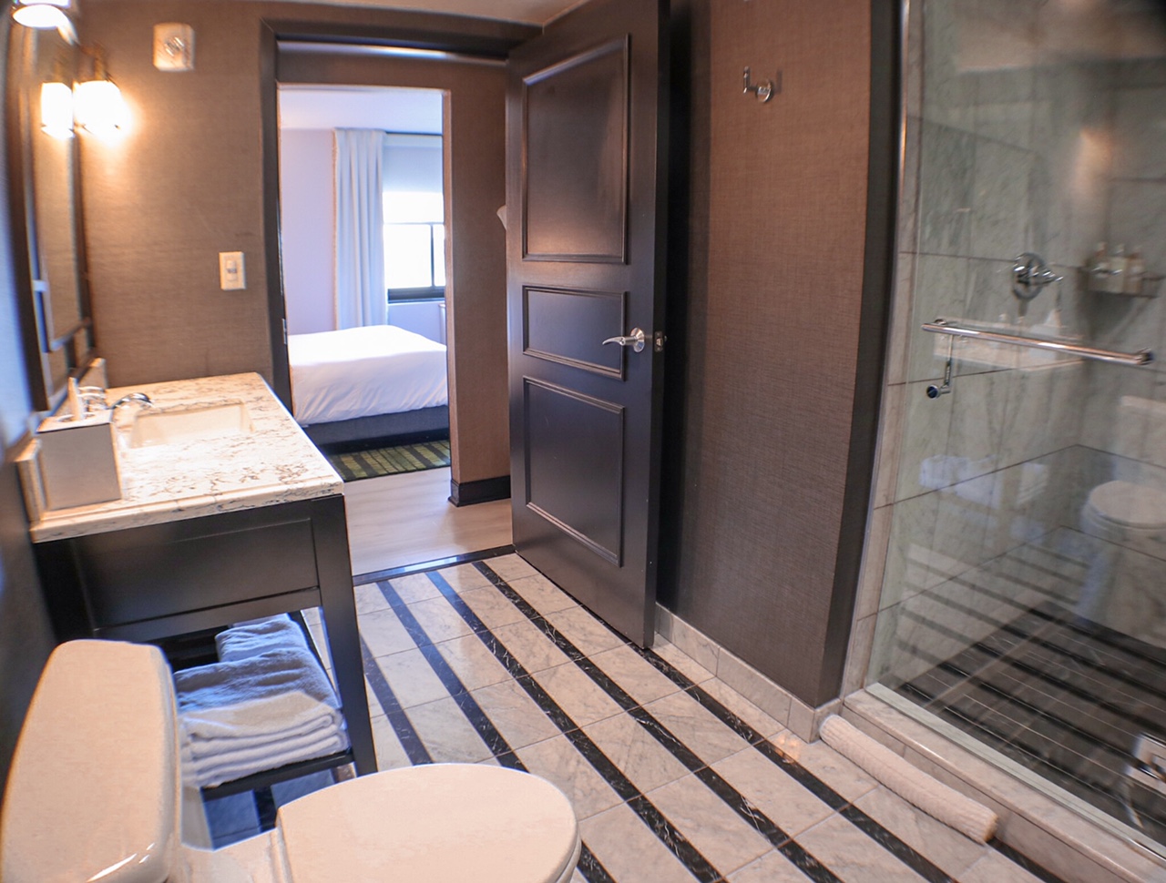 Viceroy King Bathroom
