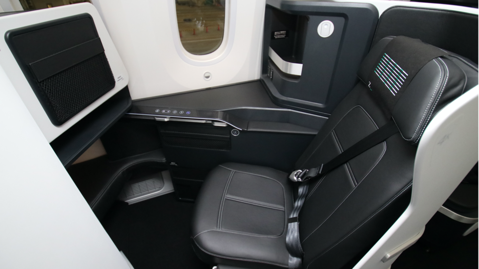ZIPAIR Business Class seat