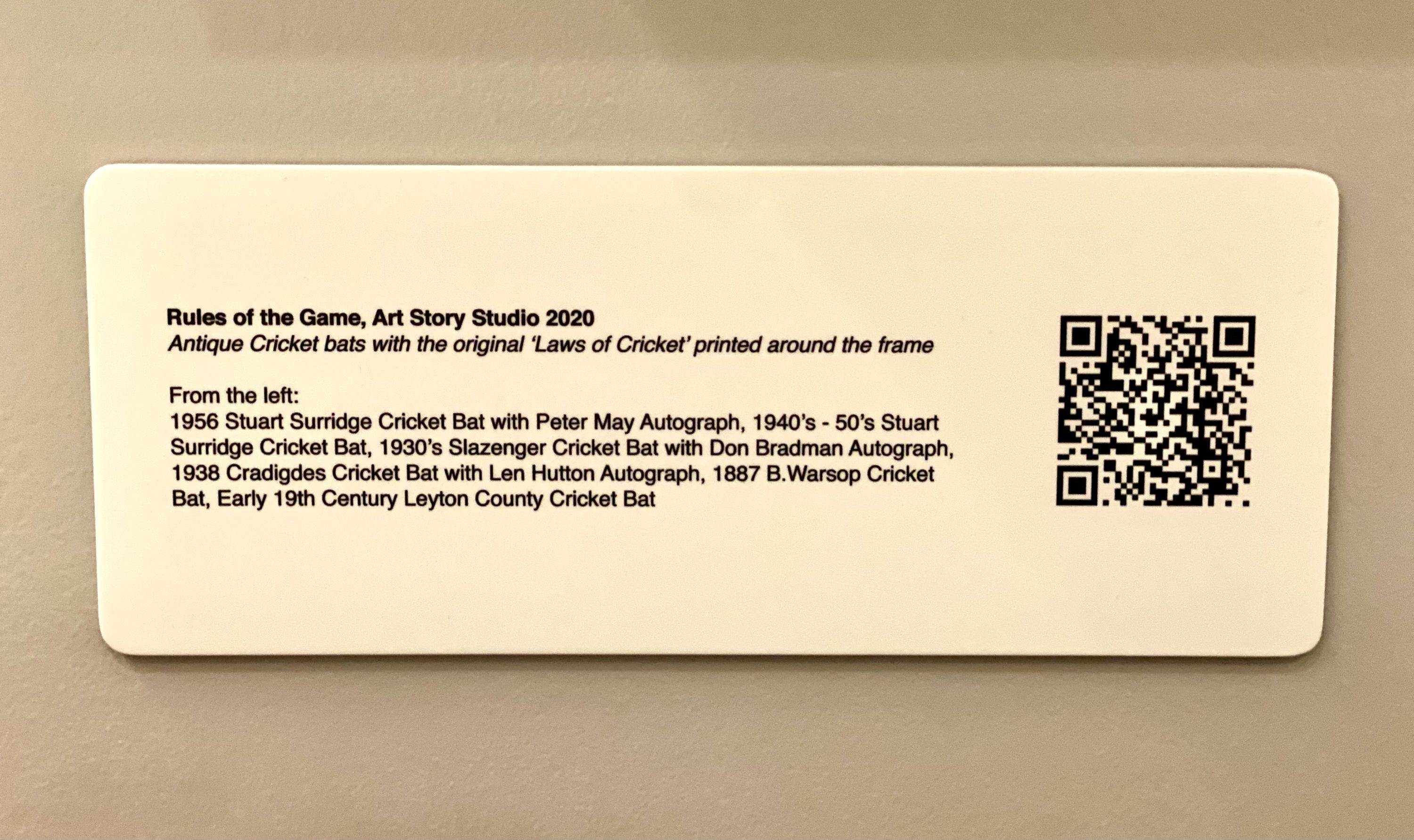 American Express Centurion Lounge Heathrow Terminal 3 artwork explanation