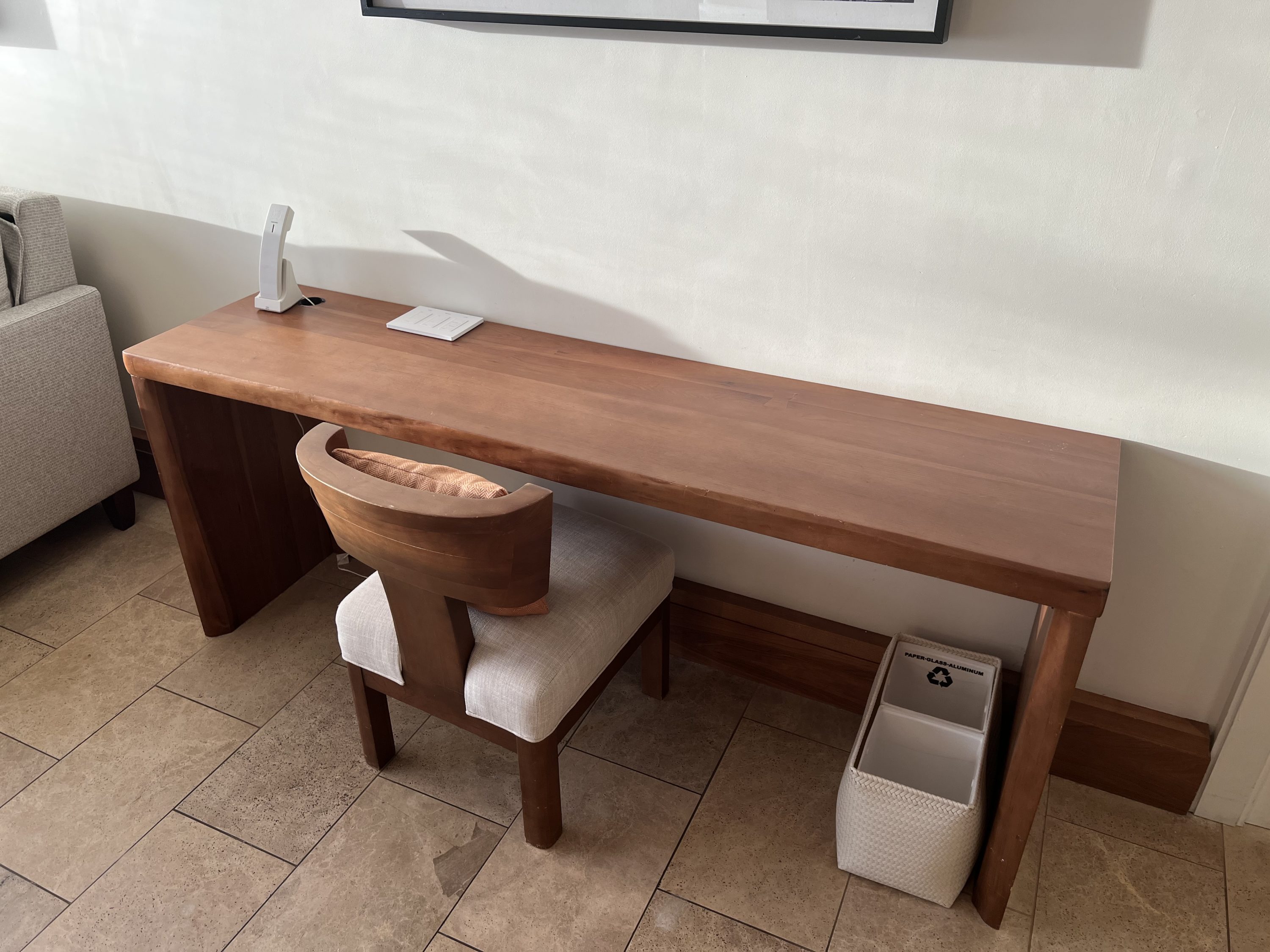 Andaz Maui Andaz Suite Desk