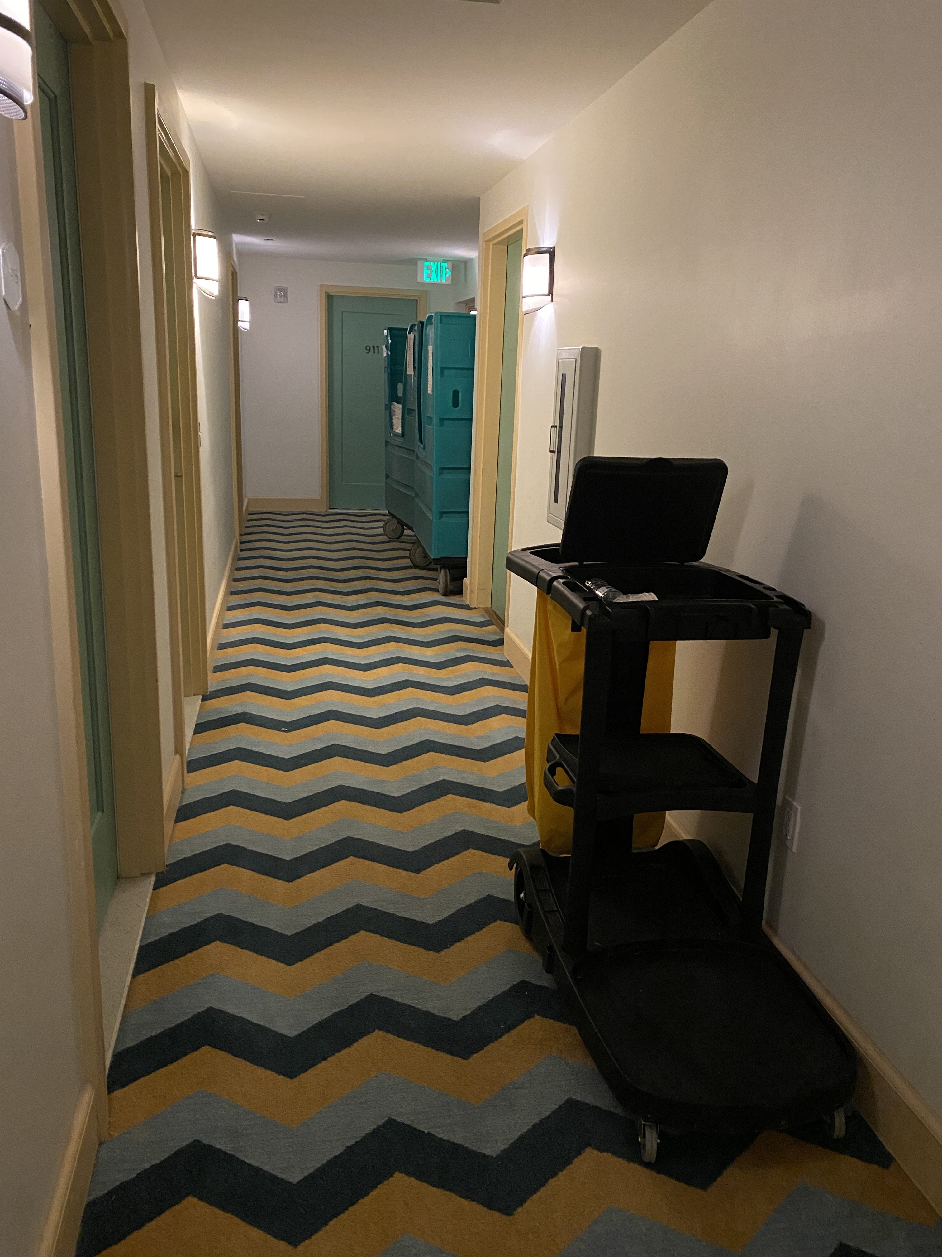 Confidante Cart