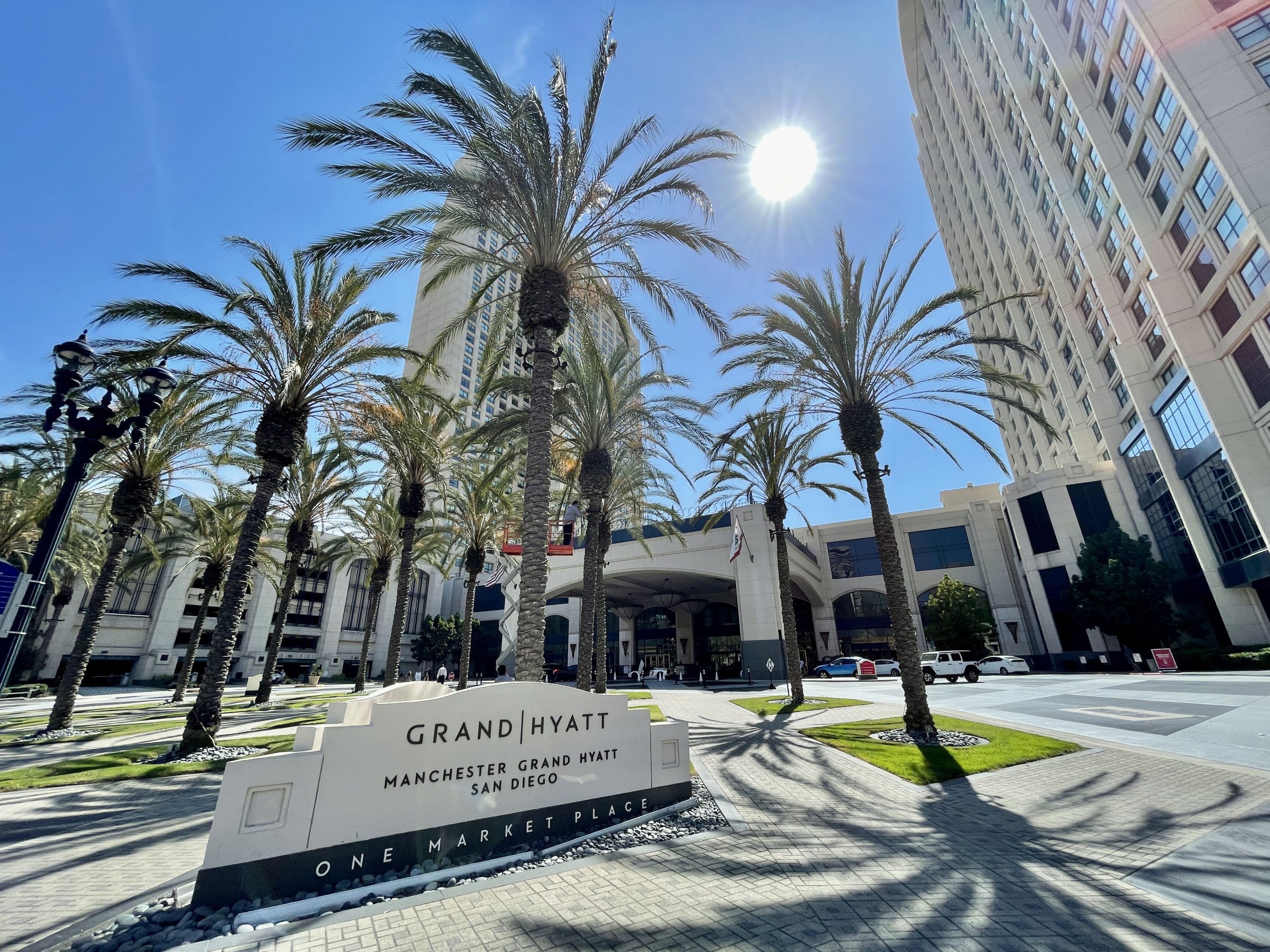 Manchester Grand Hyatt San Diego Entrance