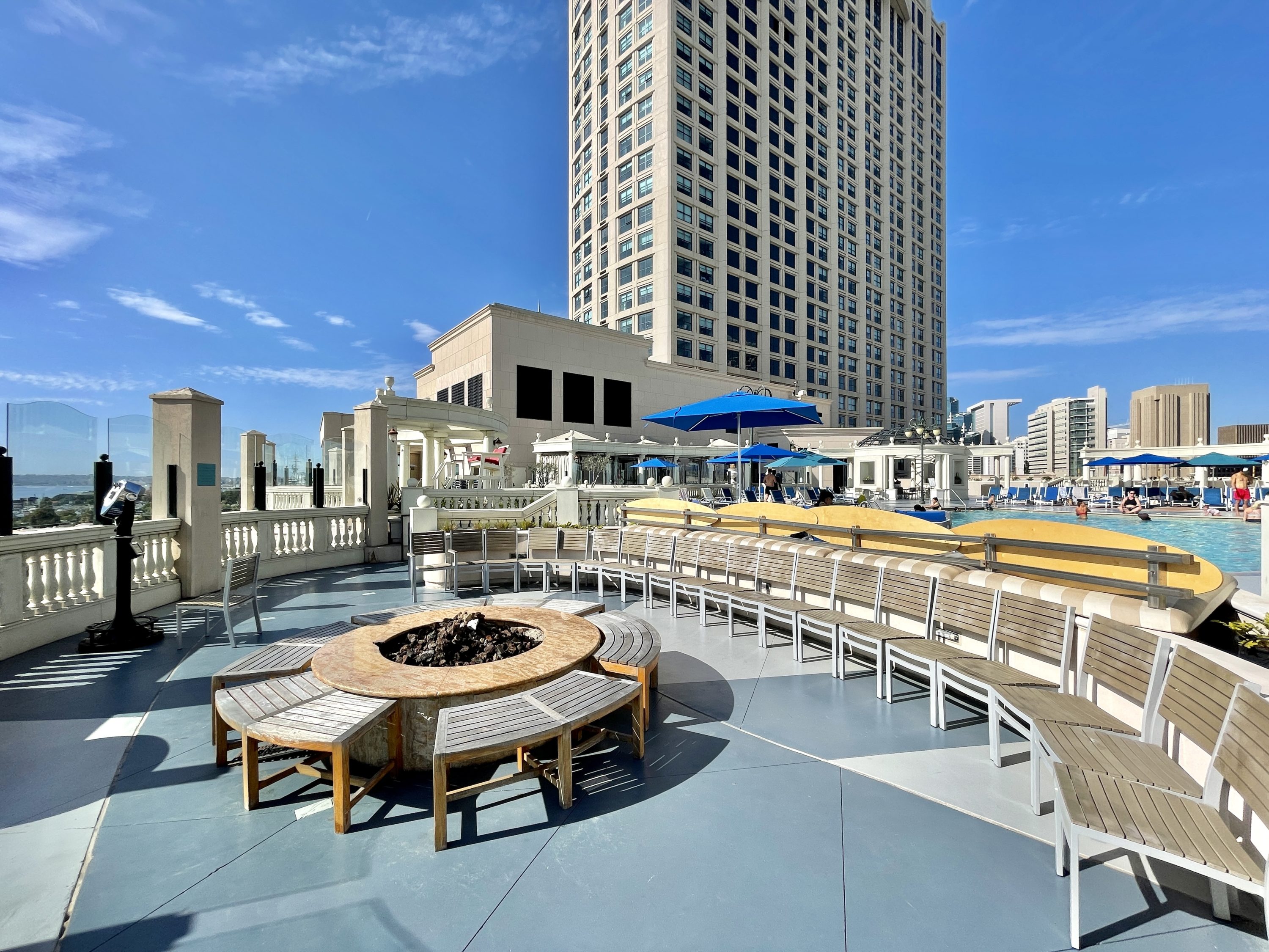 Manchester Grand Hyatt San Diego Firepit