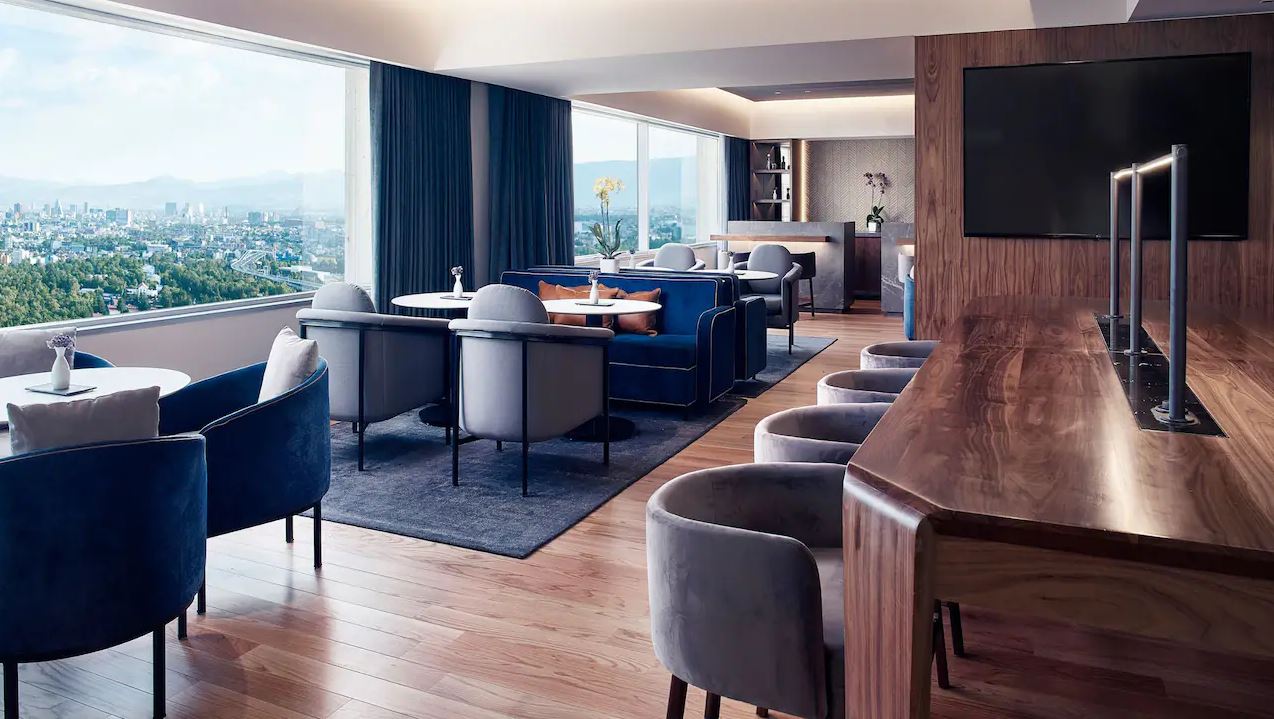 Hyatt Regency clubs