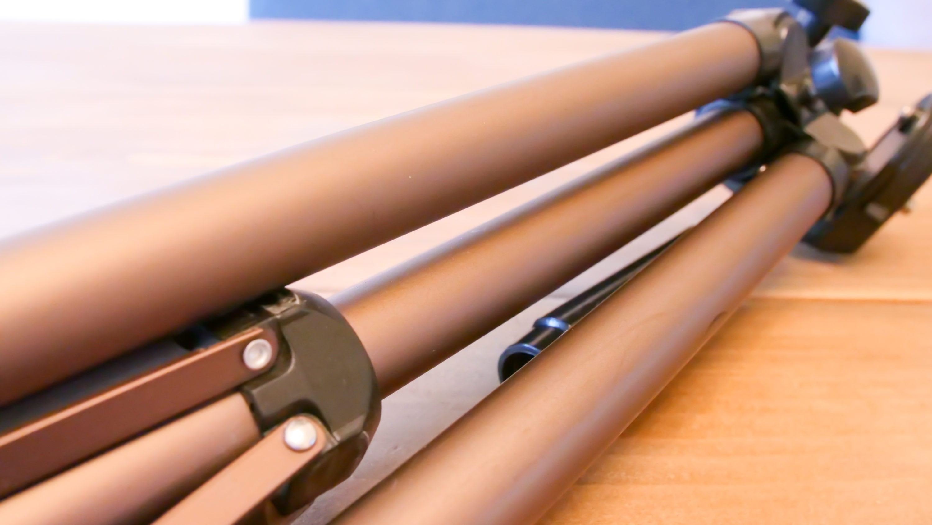 Travel tripod material