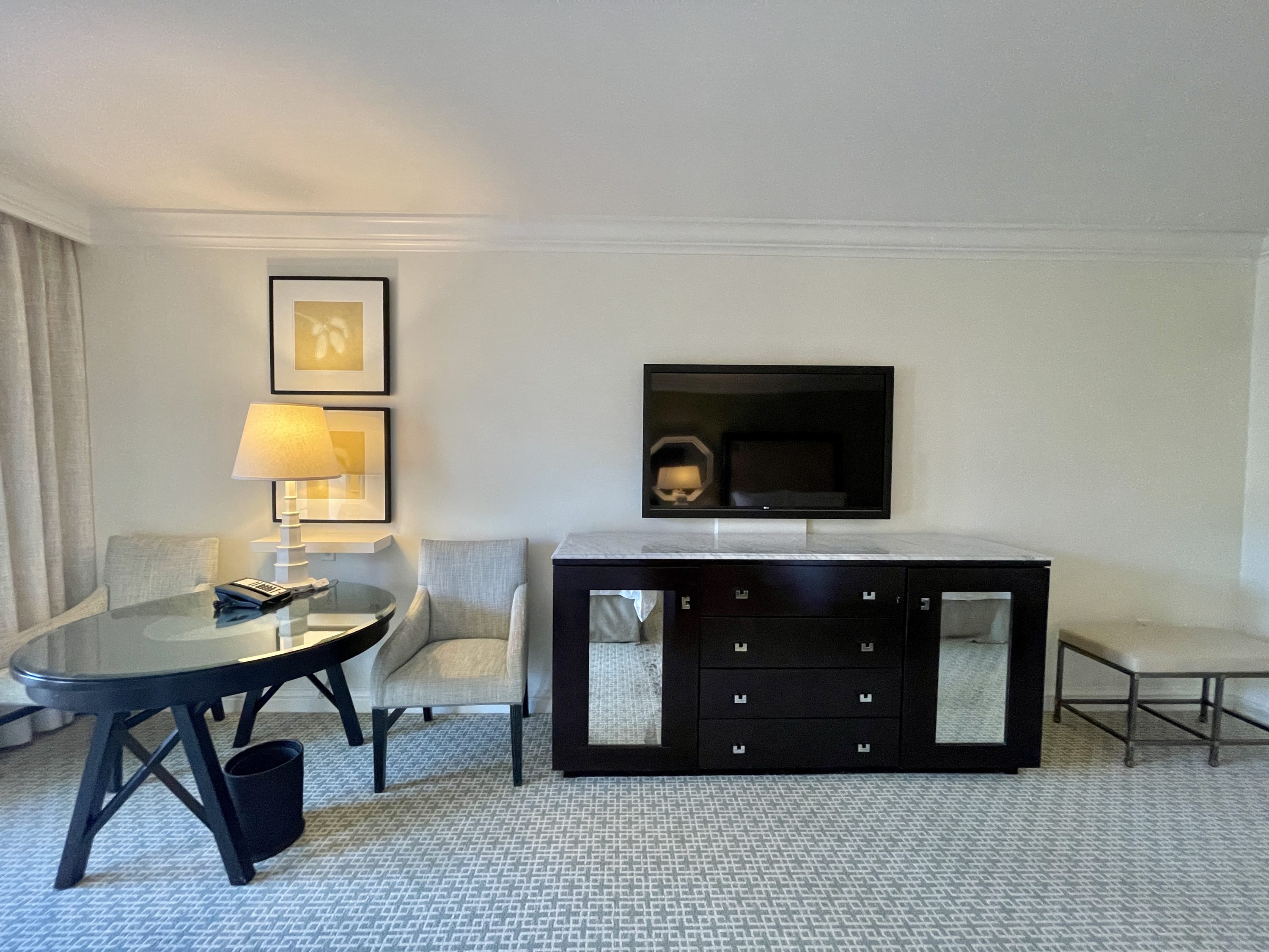 Waldorf Astoria Monarch Beach Resort Club Desk