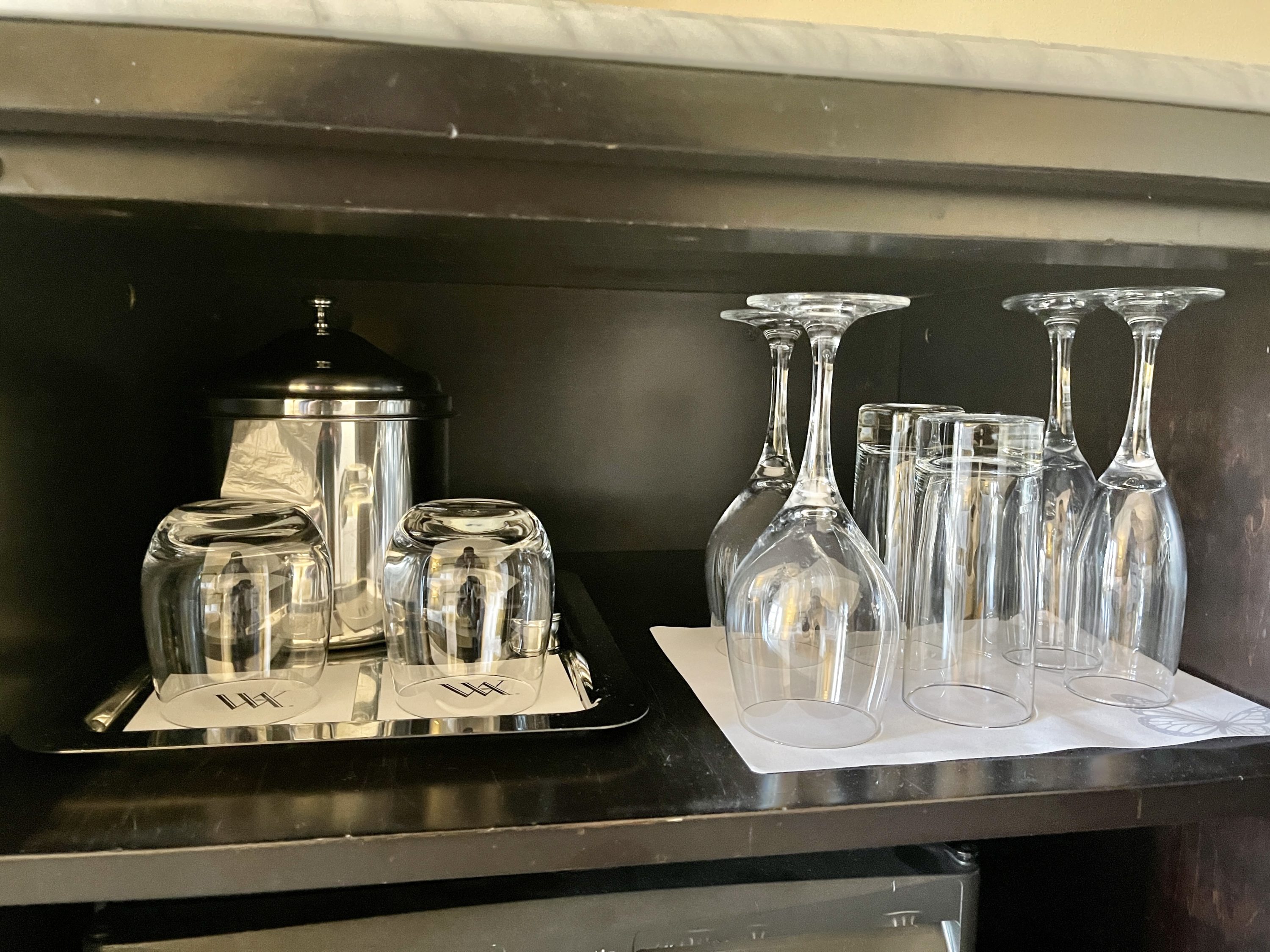 Waldorf Astoria Monarch Beach Resort Club Glassware