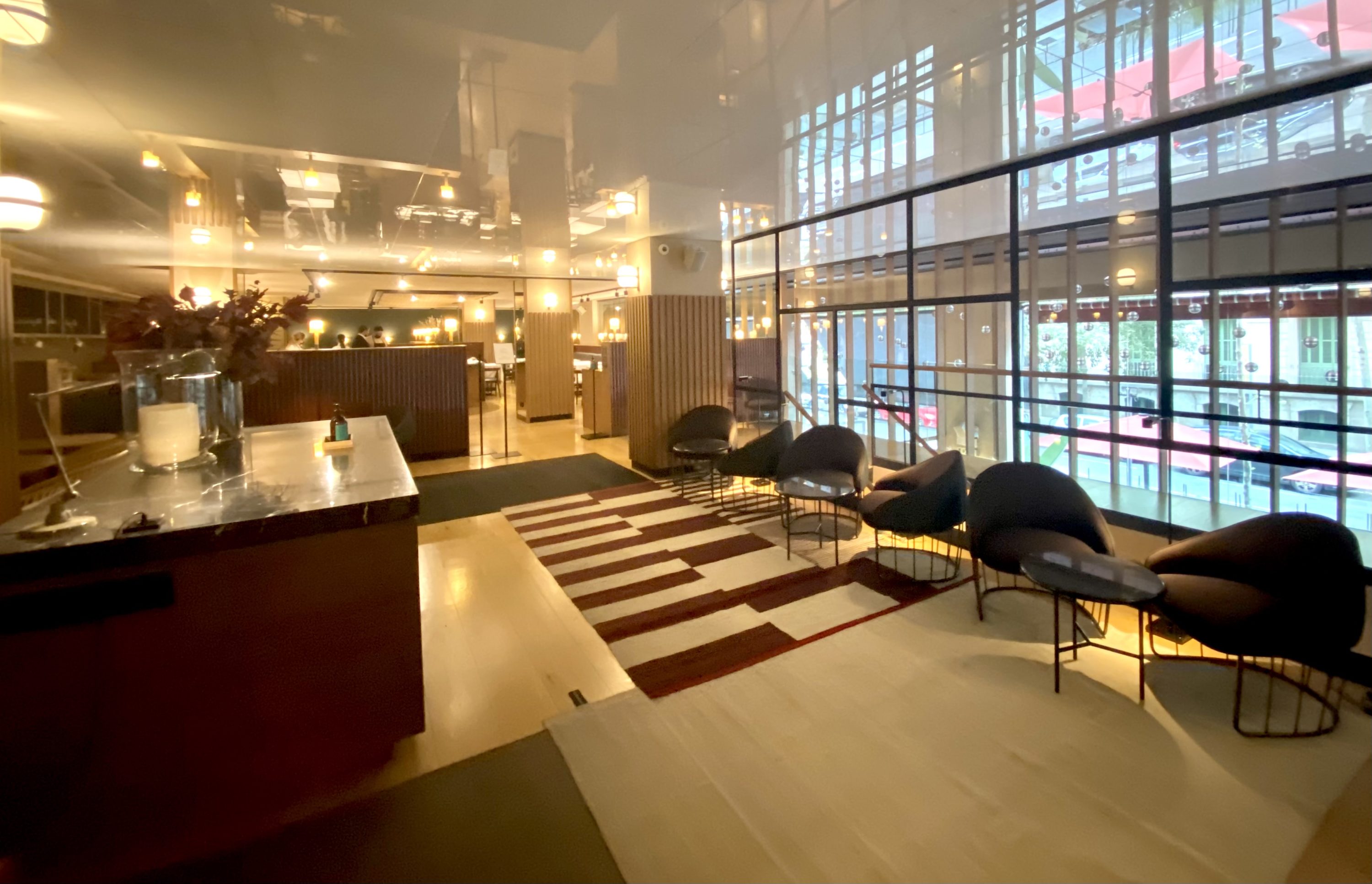 Alexandra Hotel Barcelona Curio Collection by Hilton level 1 and access to restaurant