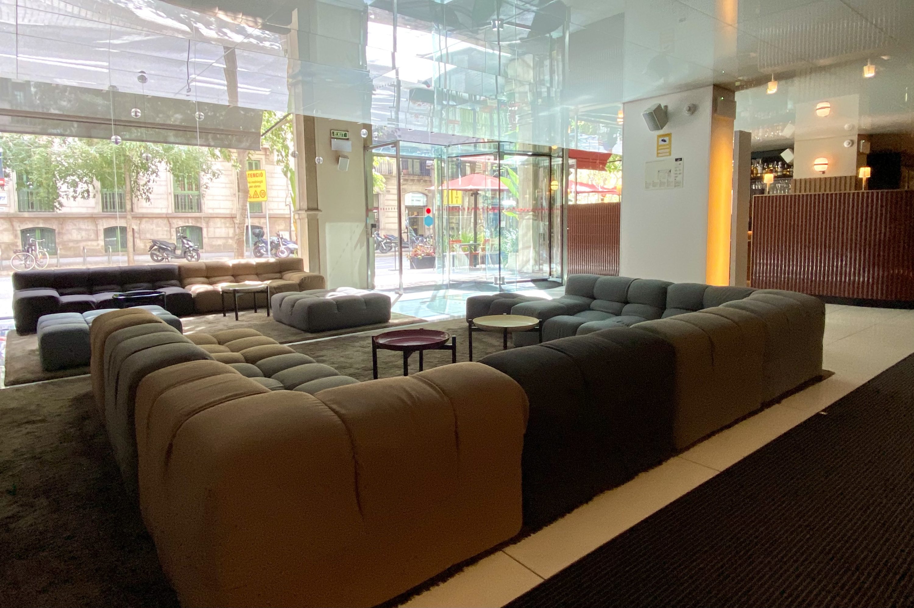 Alexandra Hotel Barcelona Curio Collection by Hilton reception seating area
