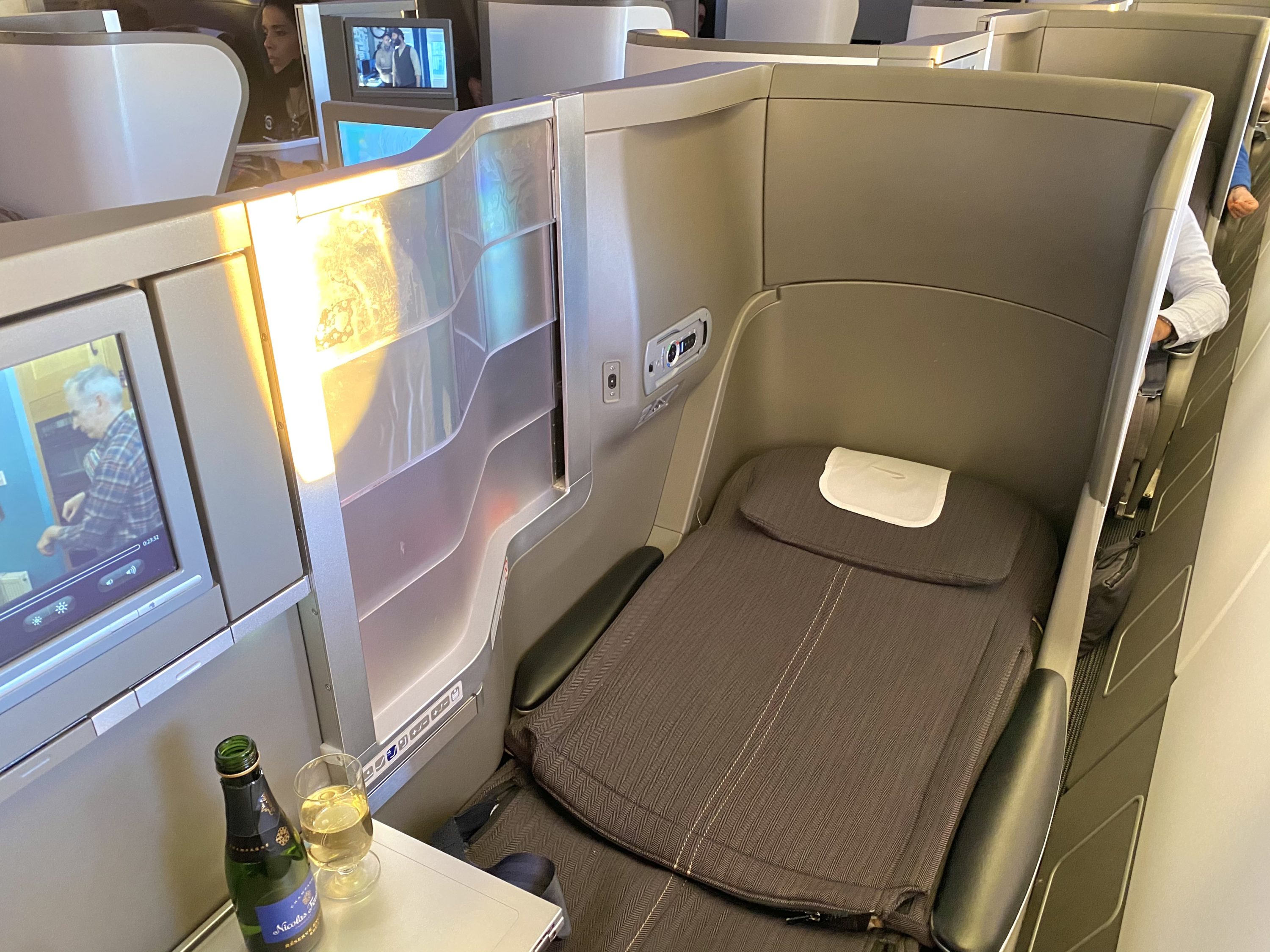 British Airways Club Europe A380 Club World fully flat seat British Airways Club Europe A380 Club World fully flat seat
