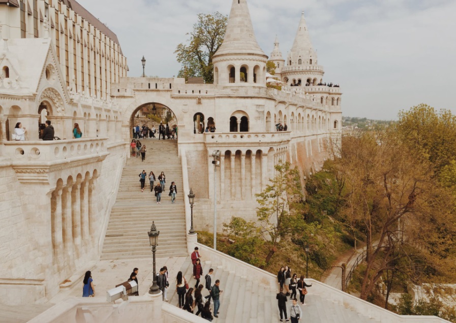 Budapest Castle with tourists