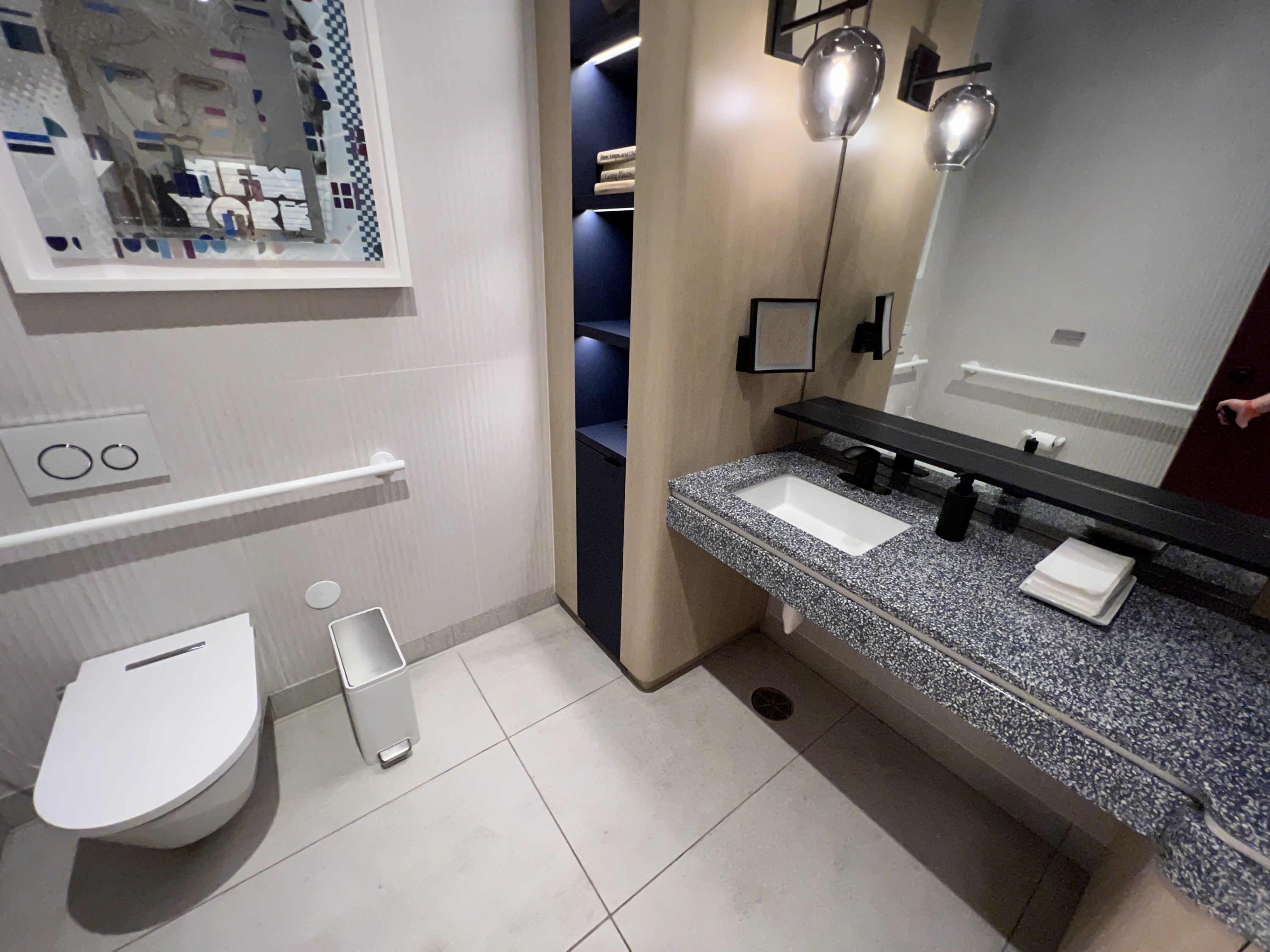 Capital One Lounge DFW Individual Restroom