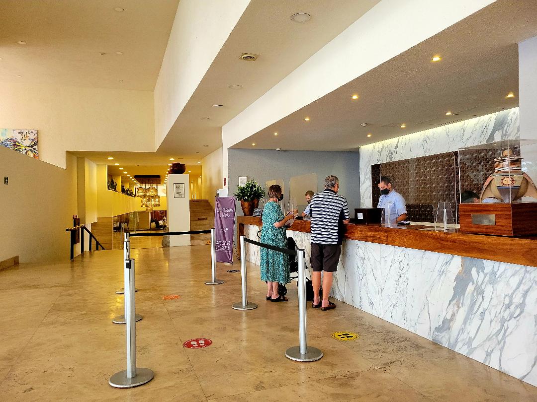 Sheraton Buganvilias Resort Check-in