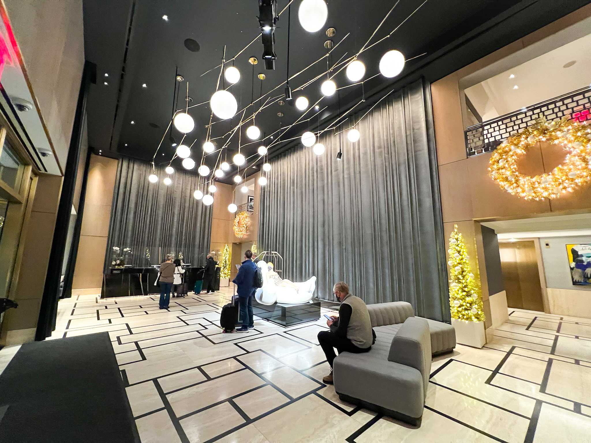 Conrad New York Midtown Lobby view