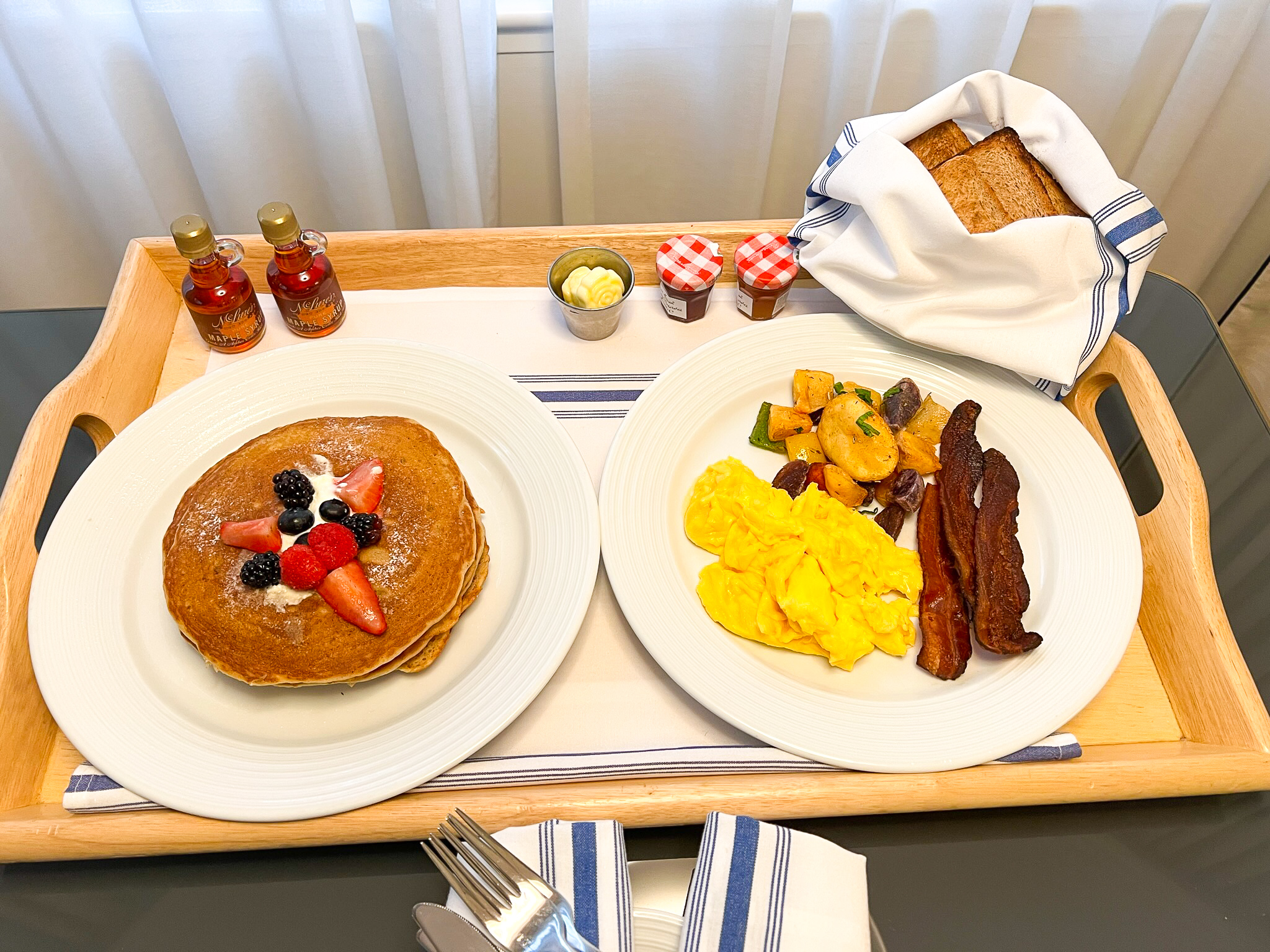 Conrad New York Midtown room service breakfast