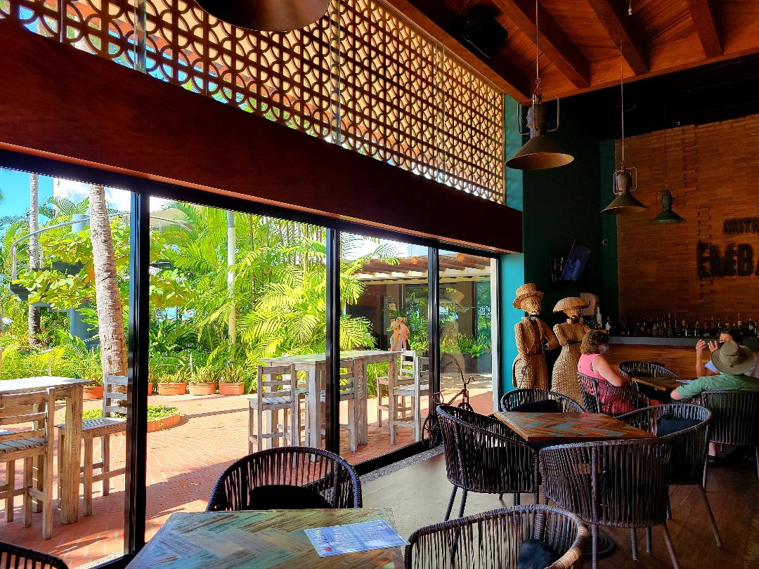 Sheraton Buganvilias Resort Embarcadaro Bar