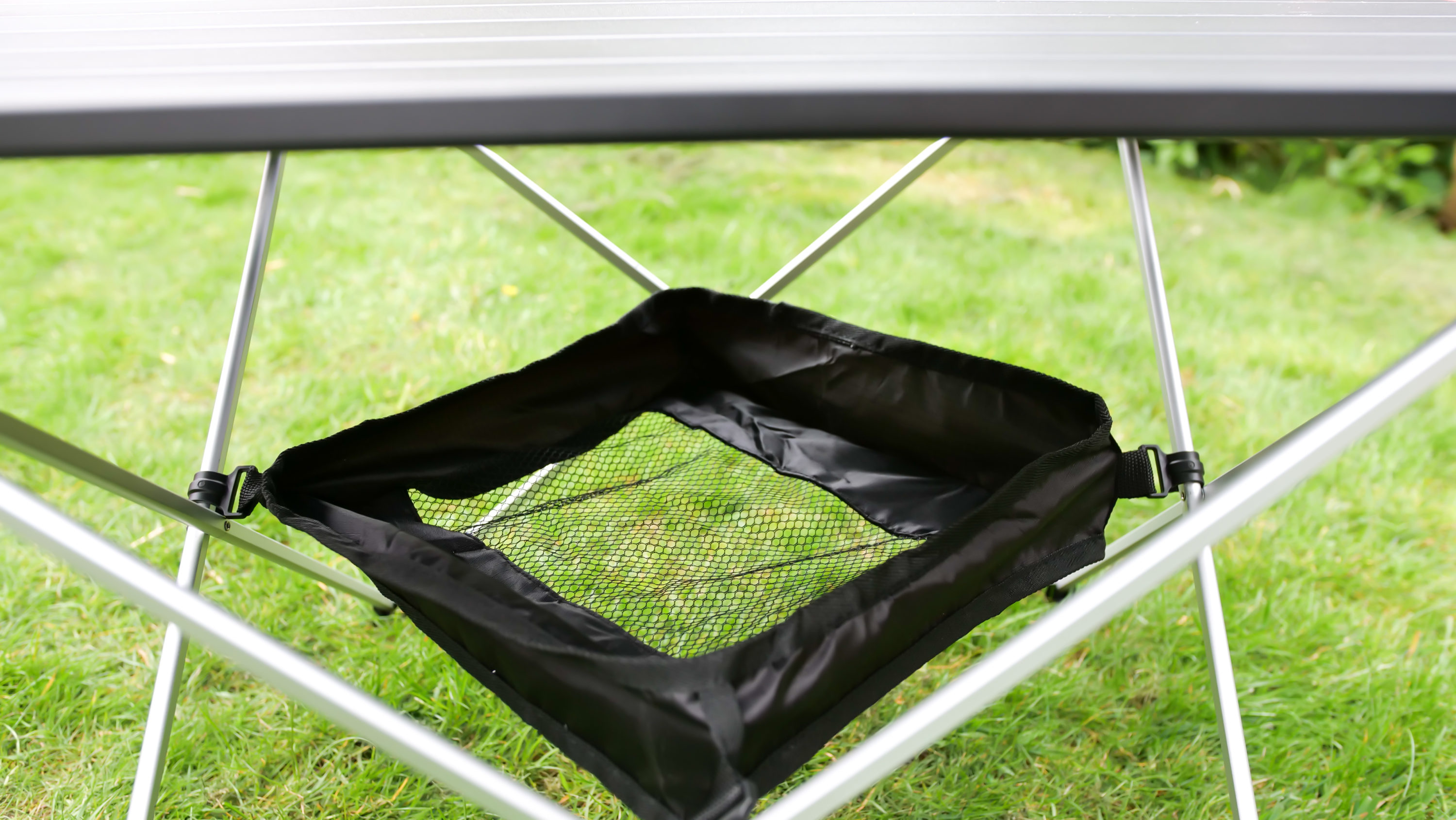 Folding Table Extra Features